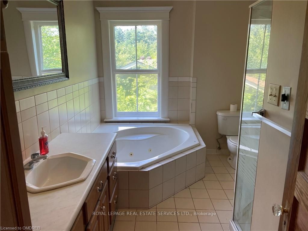 496 Walker's Line Property Photo 20