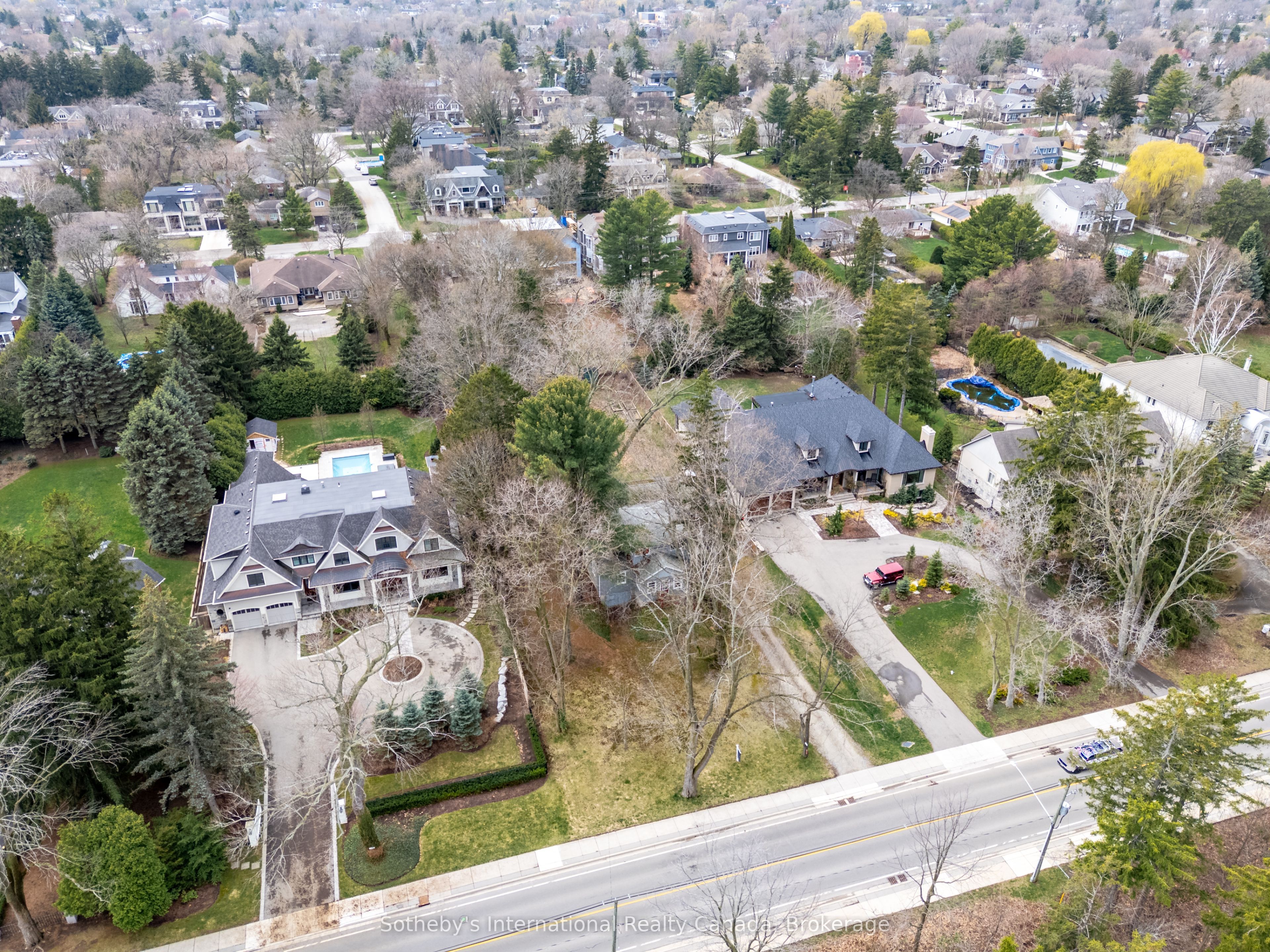 362 Fourth Line Property Photo 3