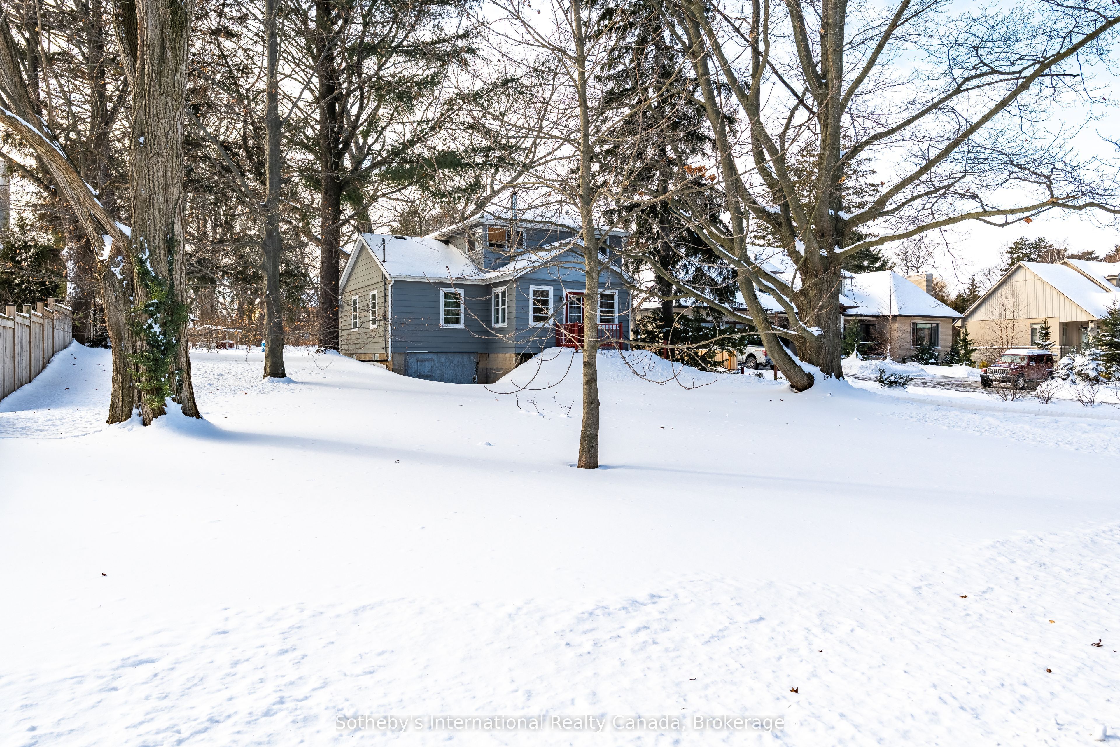 362 Fourth Line Property Photo 12
