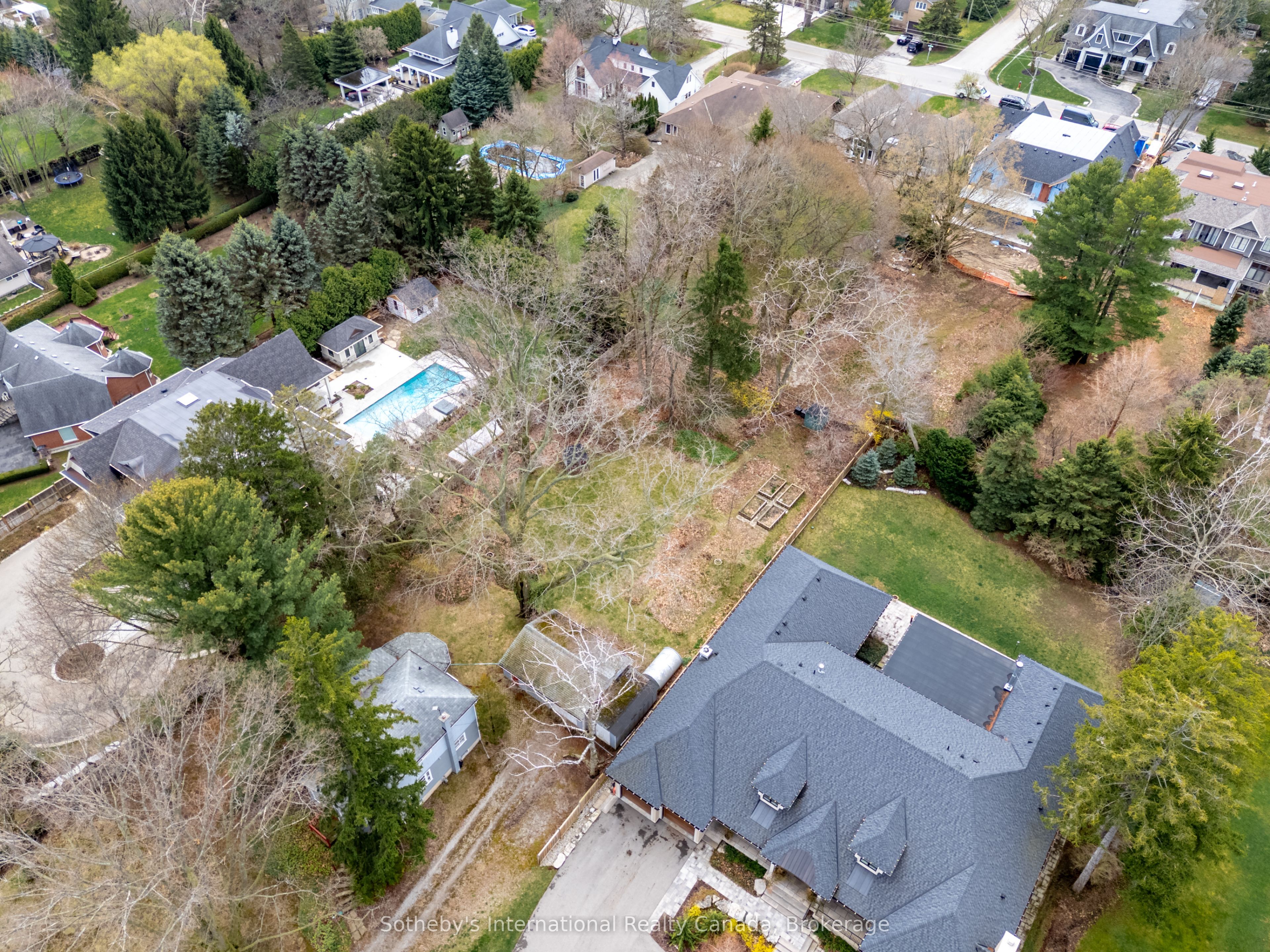 362 Fourth Line Property Photo 21