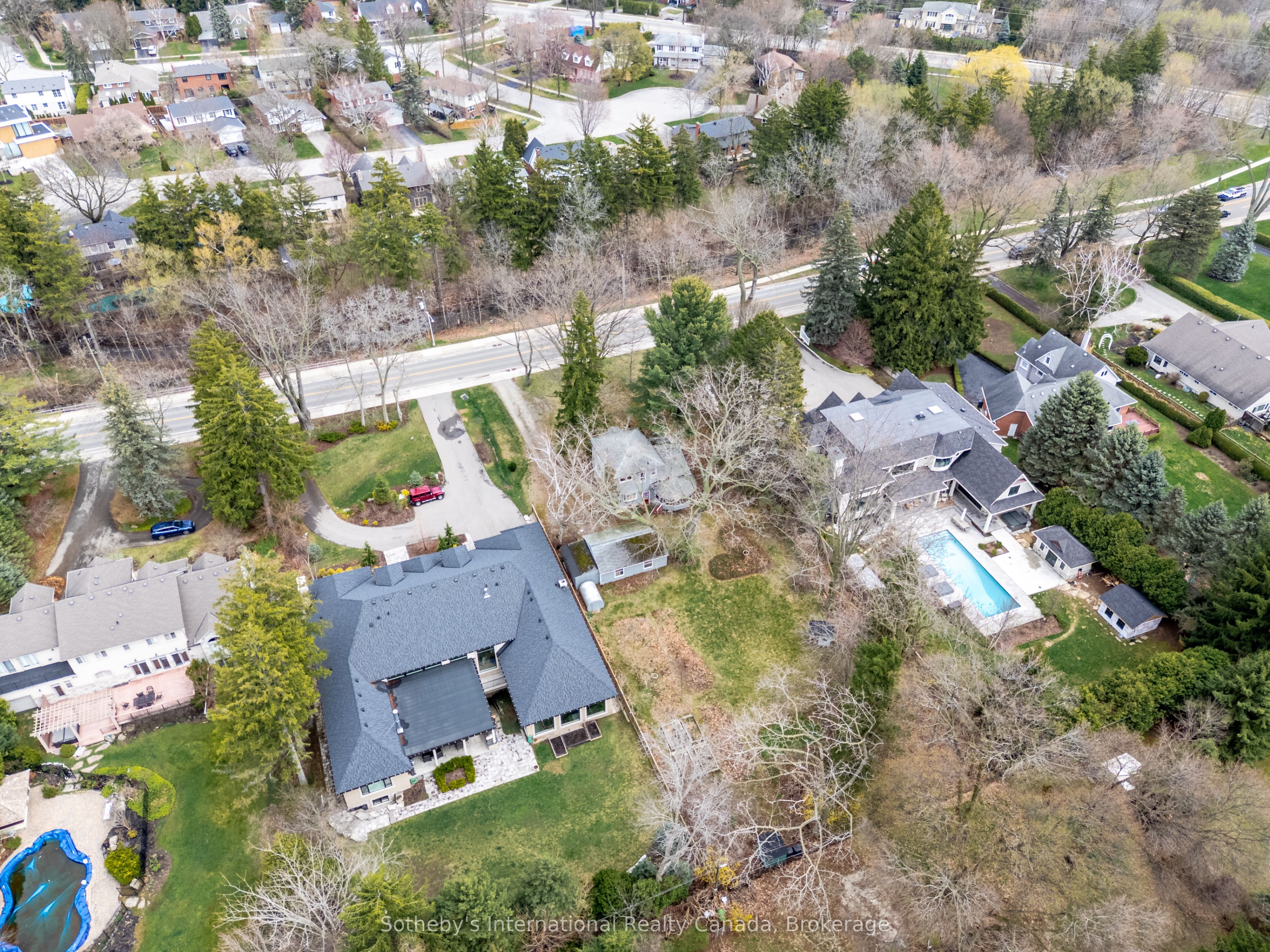 362 Fourth Line Property Photo 23
