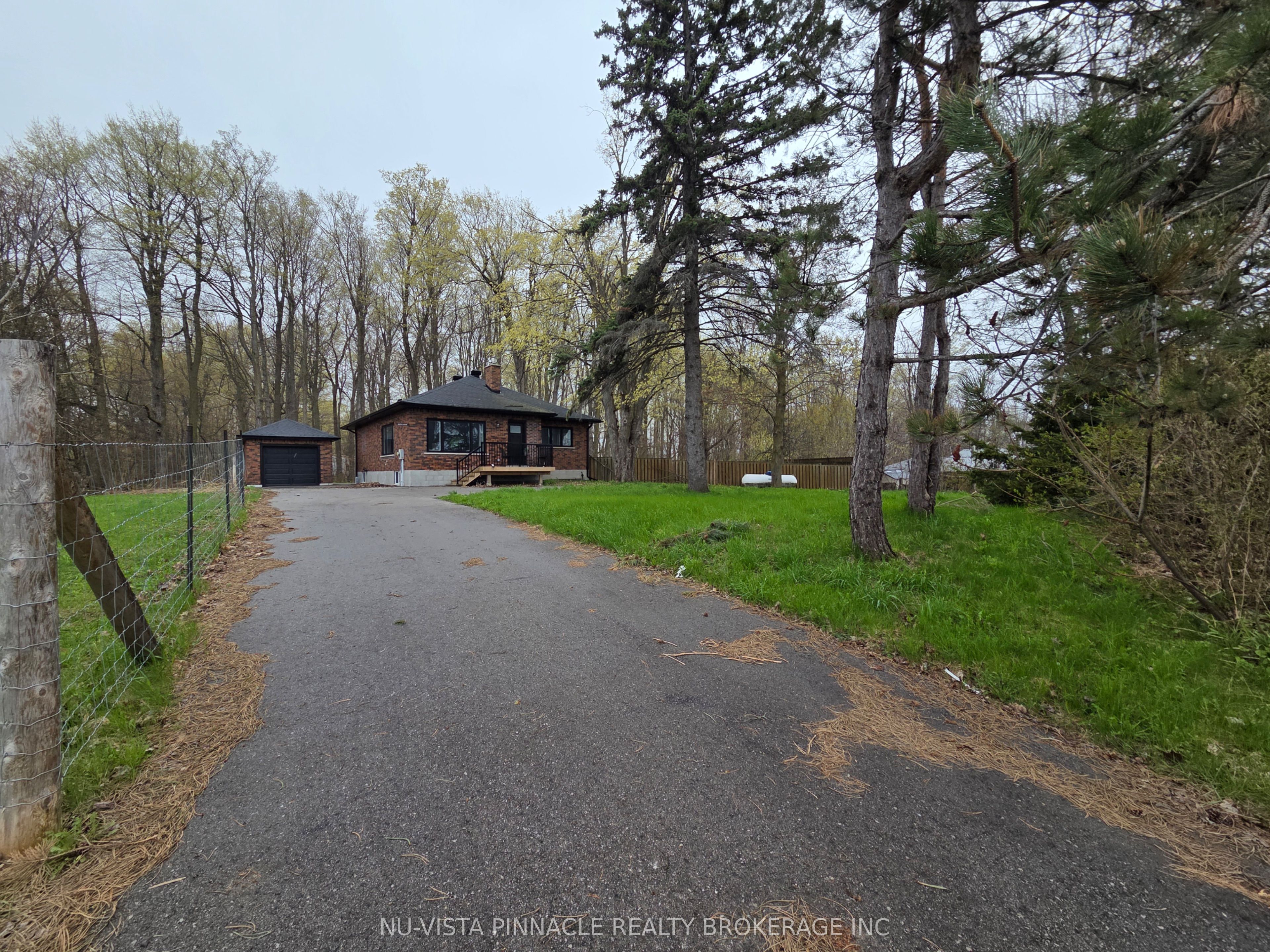 7142 Highway 7 Property Photo 3