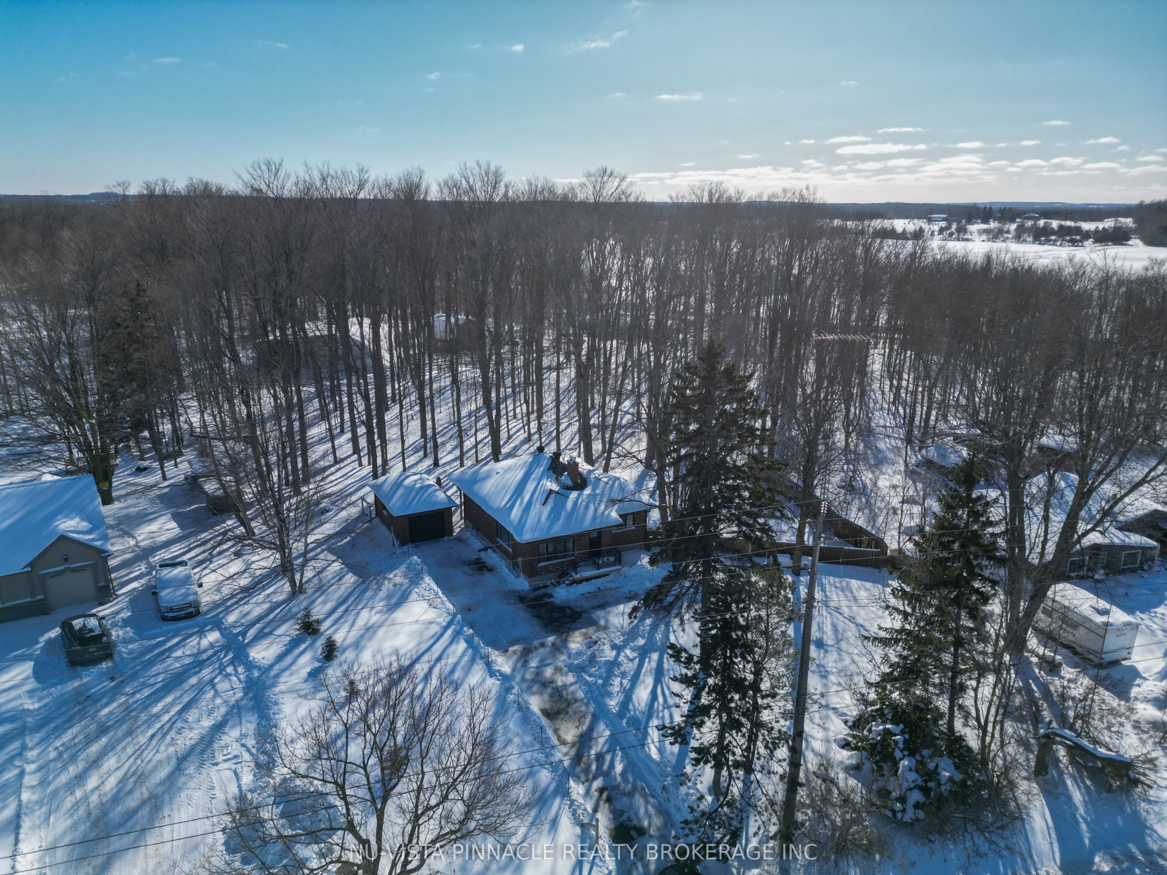 7142 Highway 7 Property Photo 5