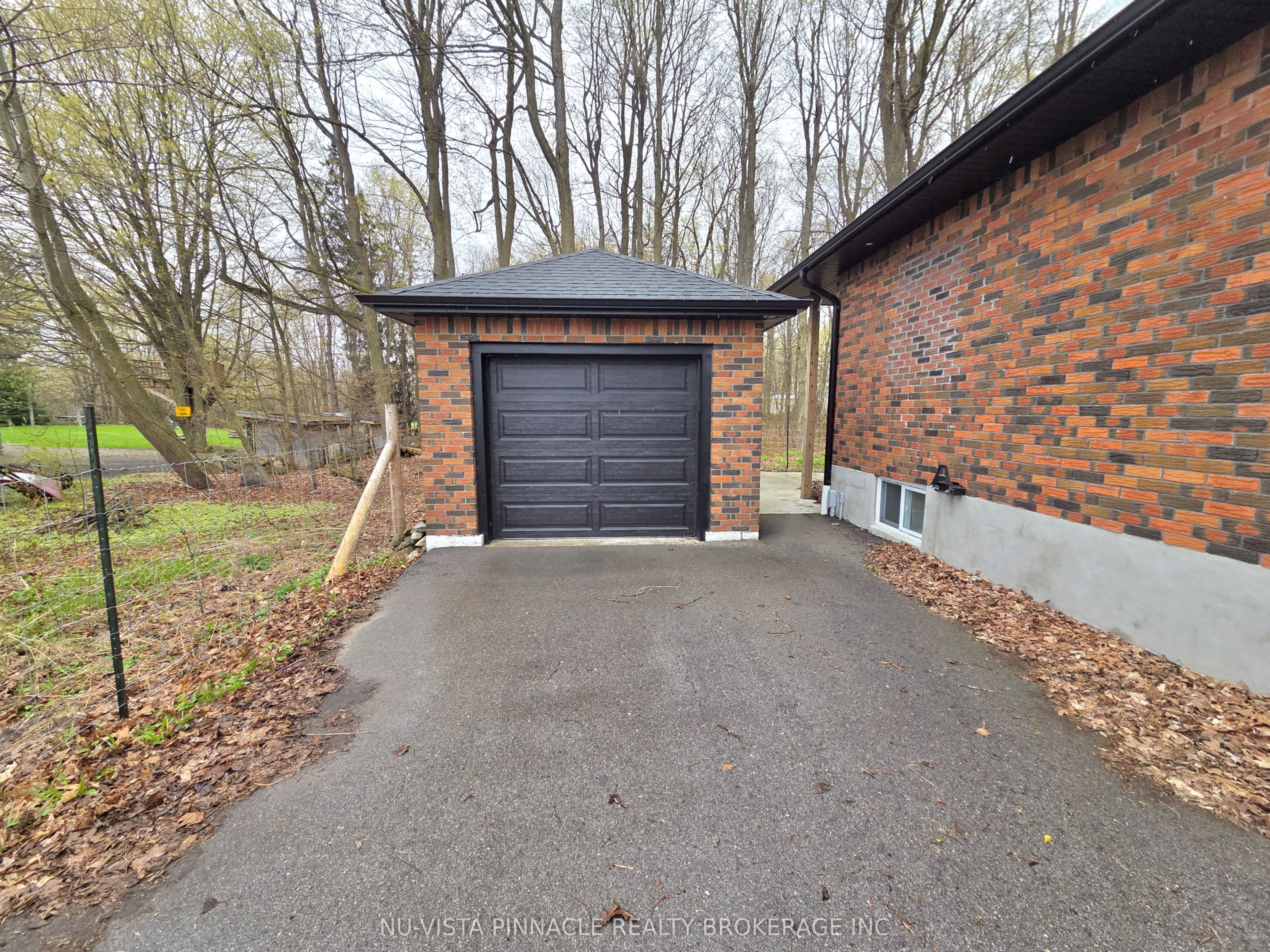 7142 Highway 7 Property Photo 9