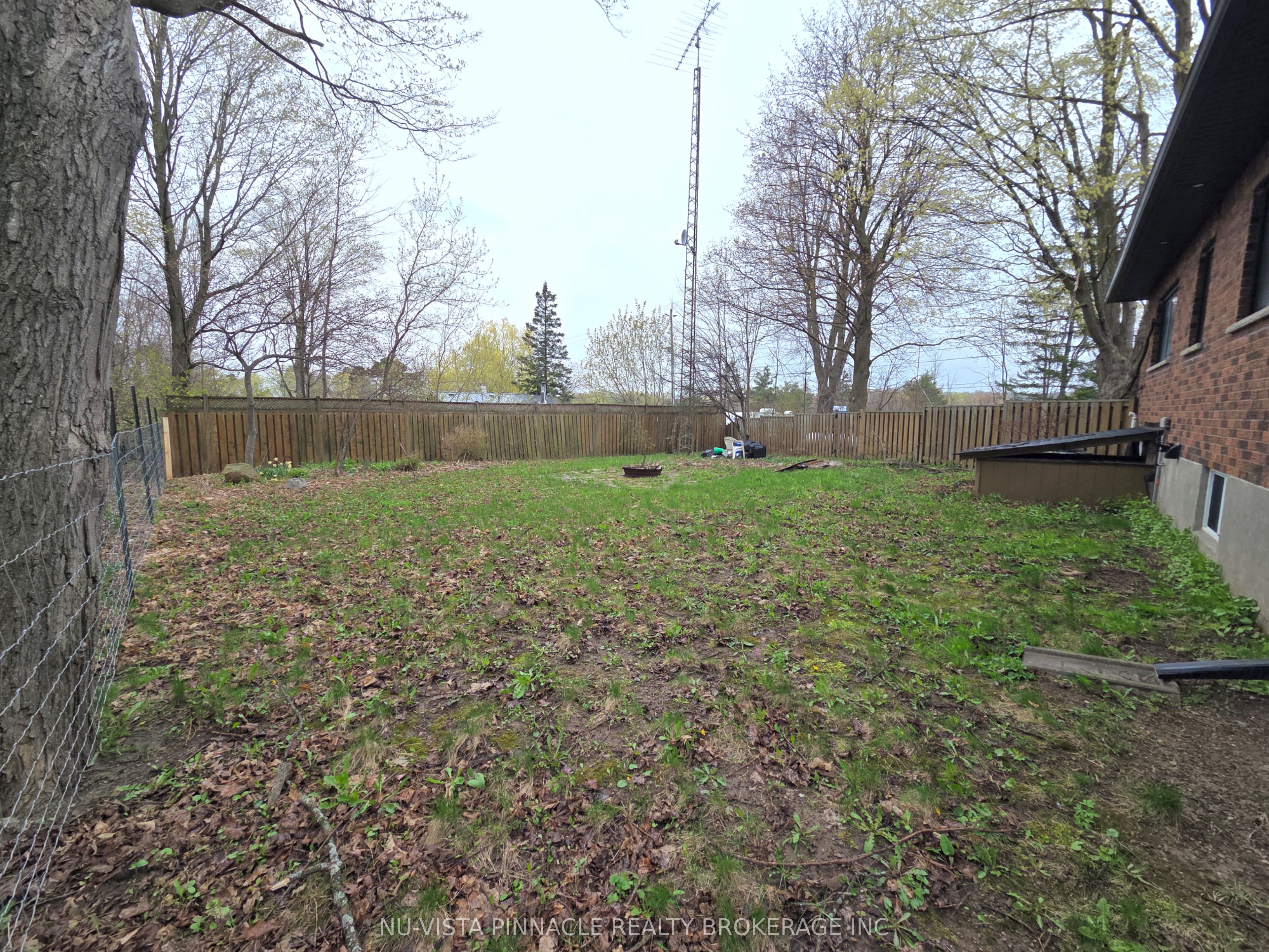 7142 Highway 7 Property Photo 11
