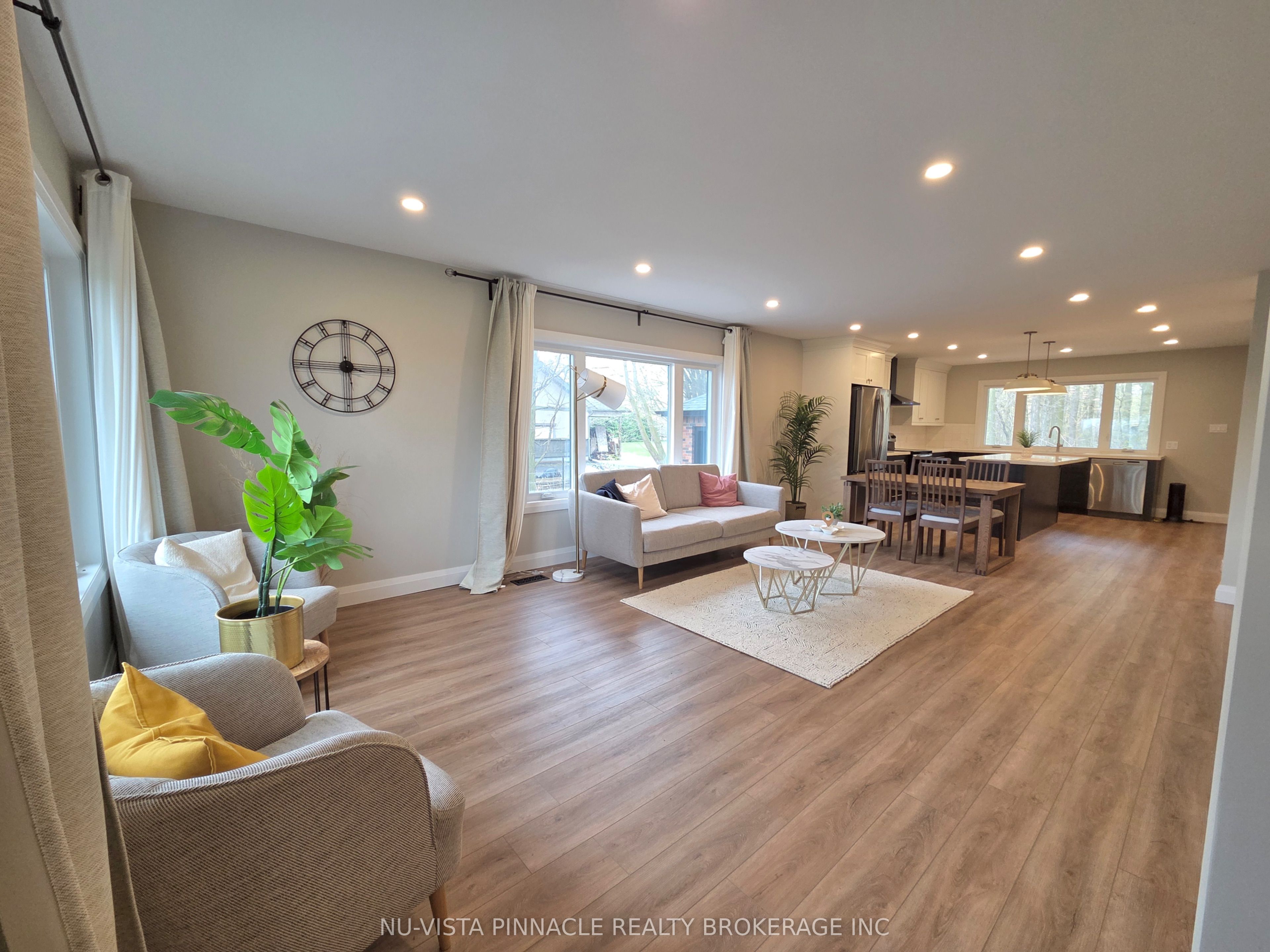 7142 Highway 7 Property Photo 16