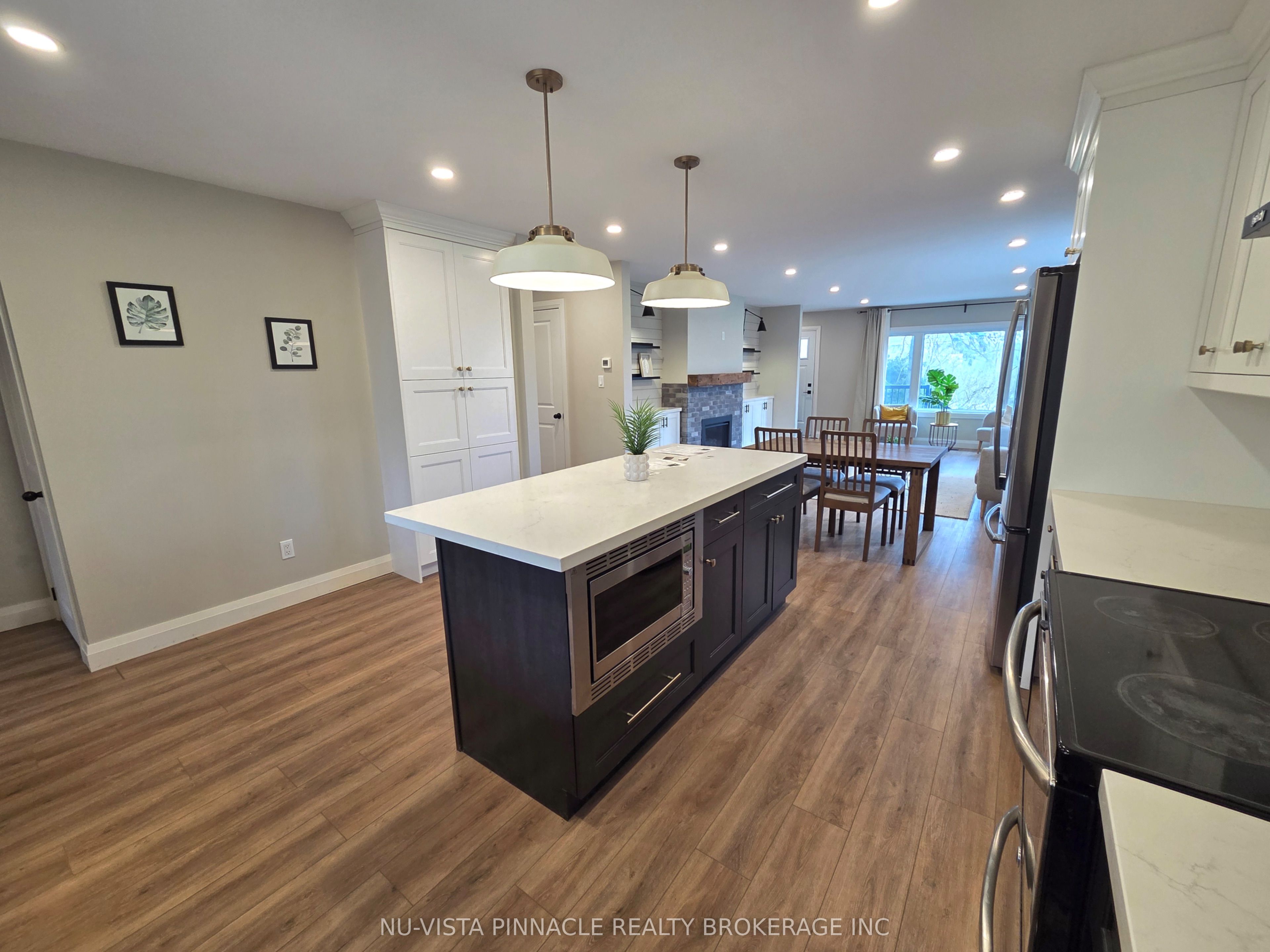 7142 Highway 7 Property Photo 26