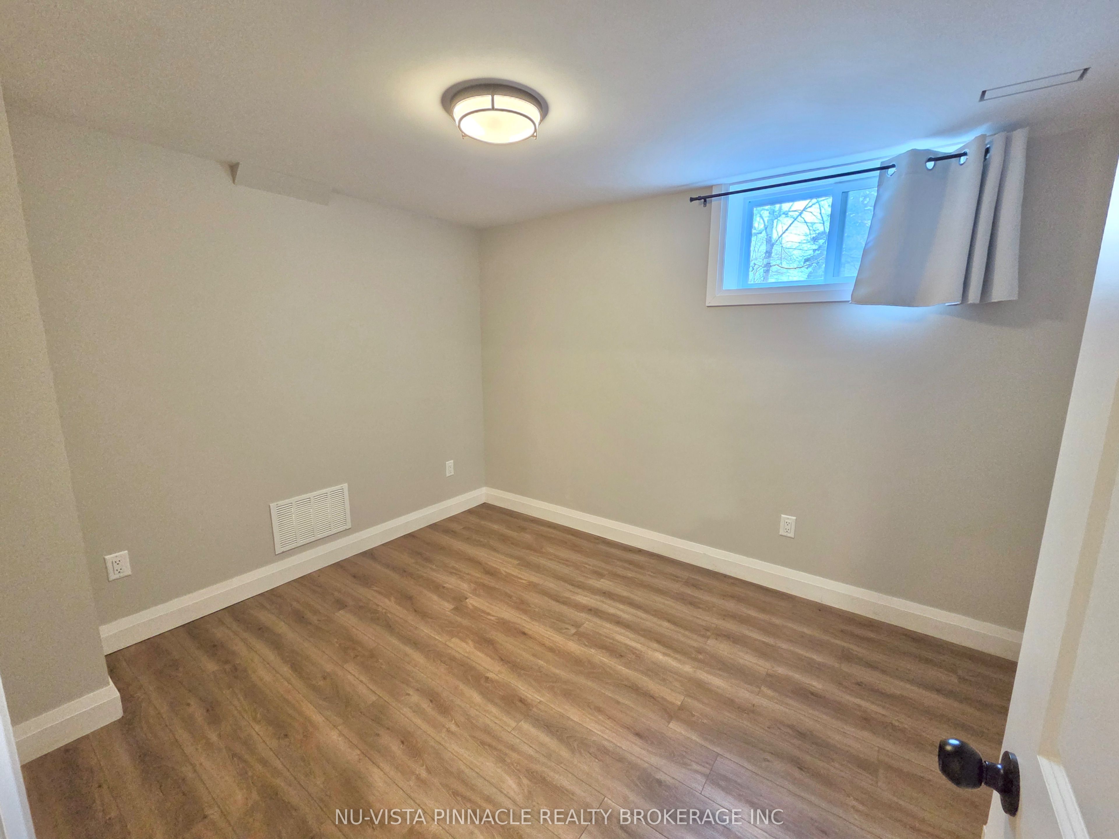 7142 Highway 7 Property Photo 44