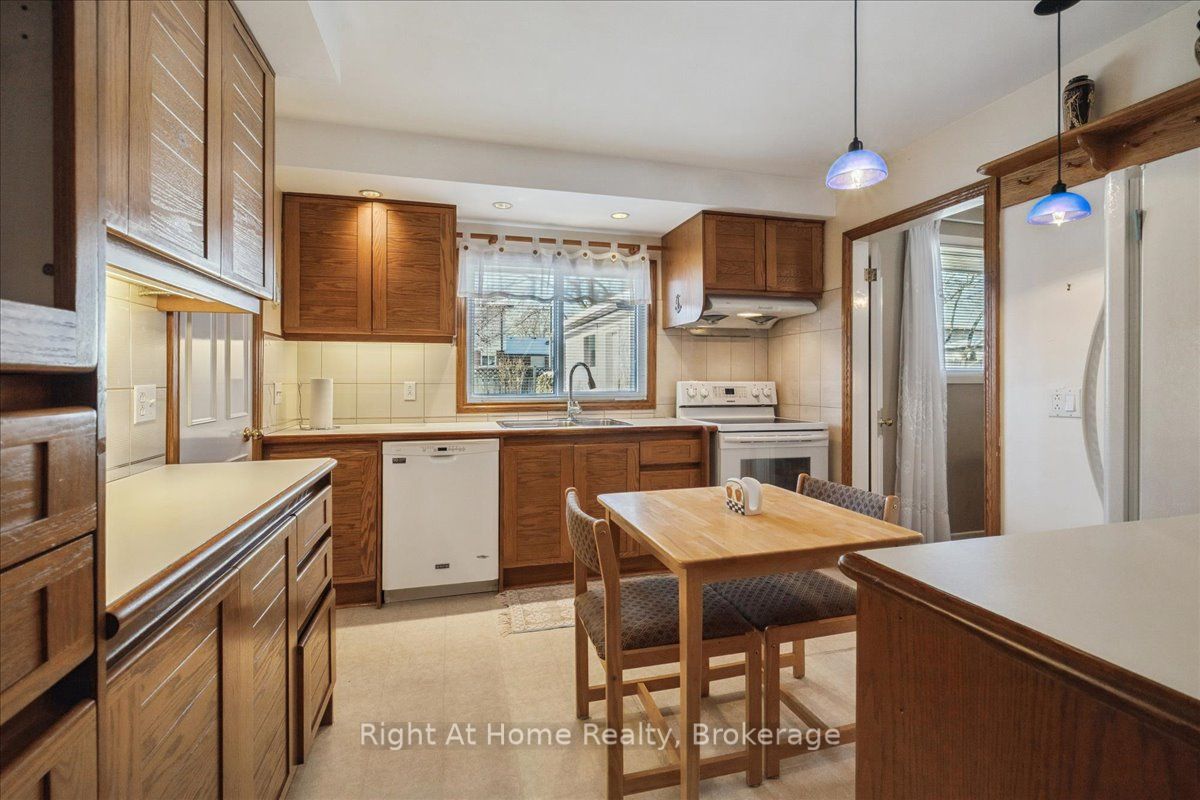 251 Elmwood Road Property Photo 7