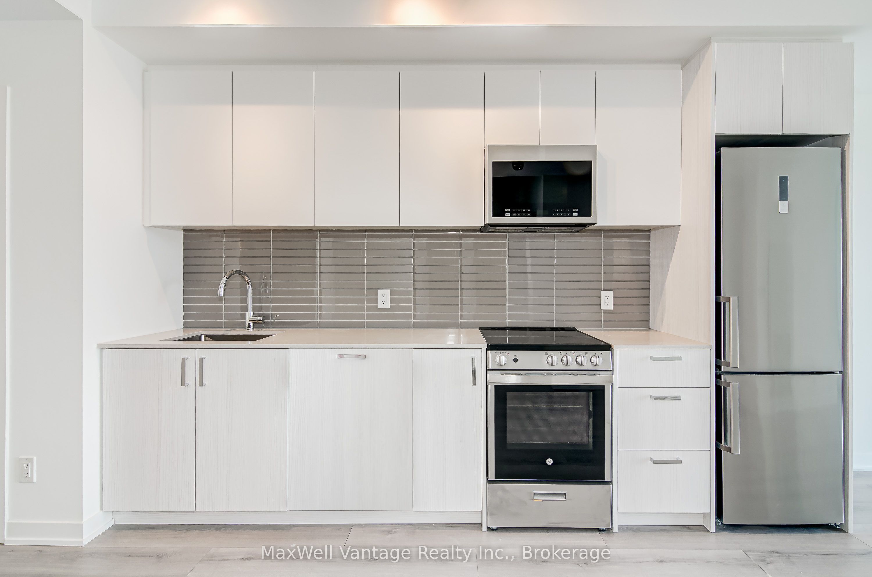 1787 St. Clair Avenue W 306 Property Photo 13