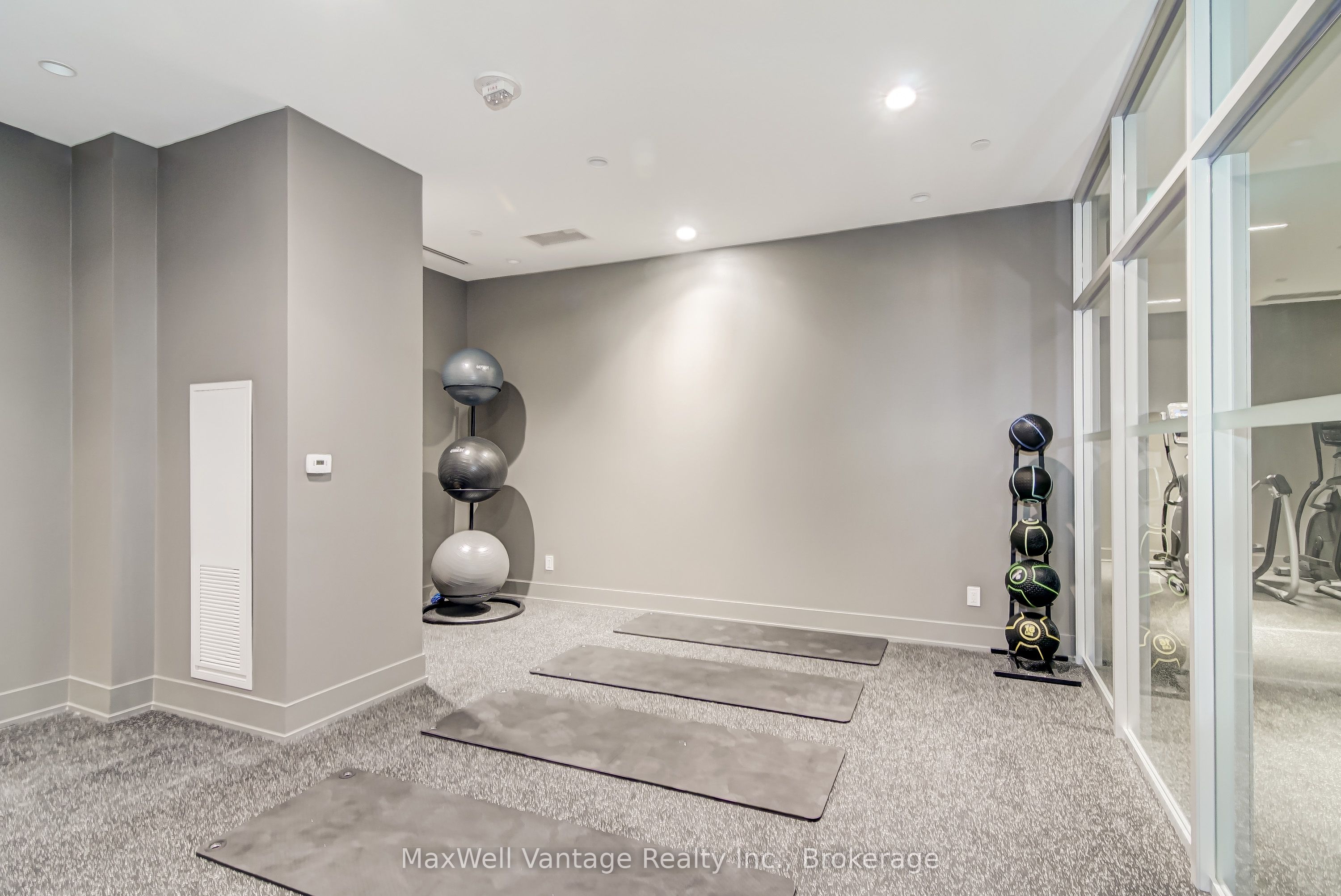 1787 St. Clair Avenue W 306 Property Photo 19