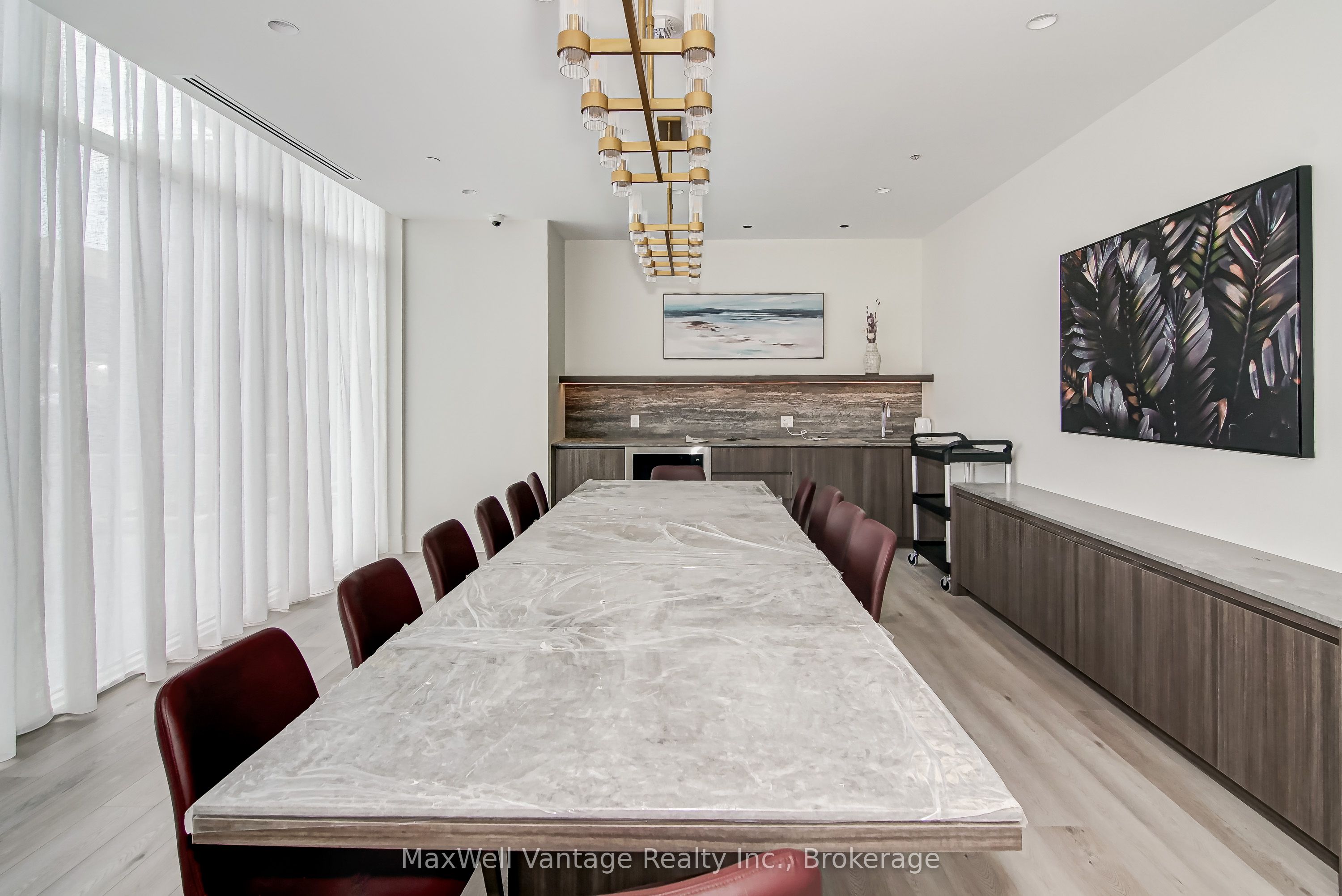 1787 St. Clair Avenue W 306 Property Photo 24