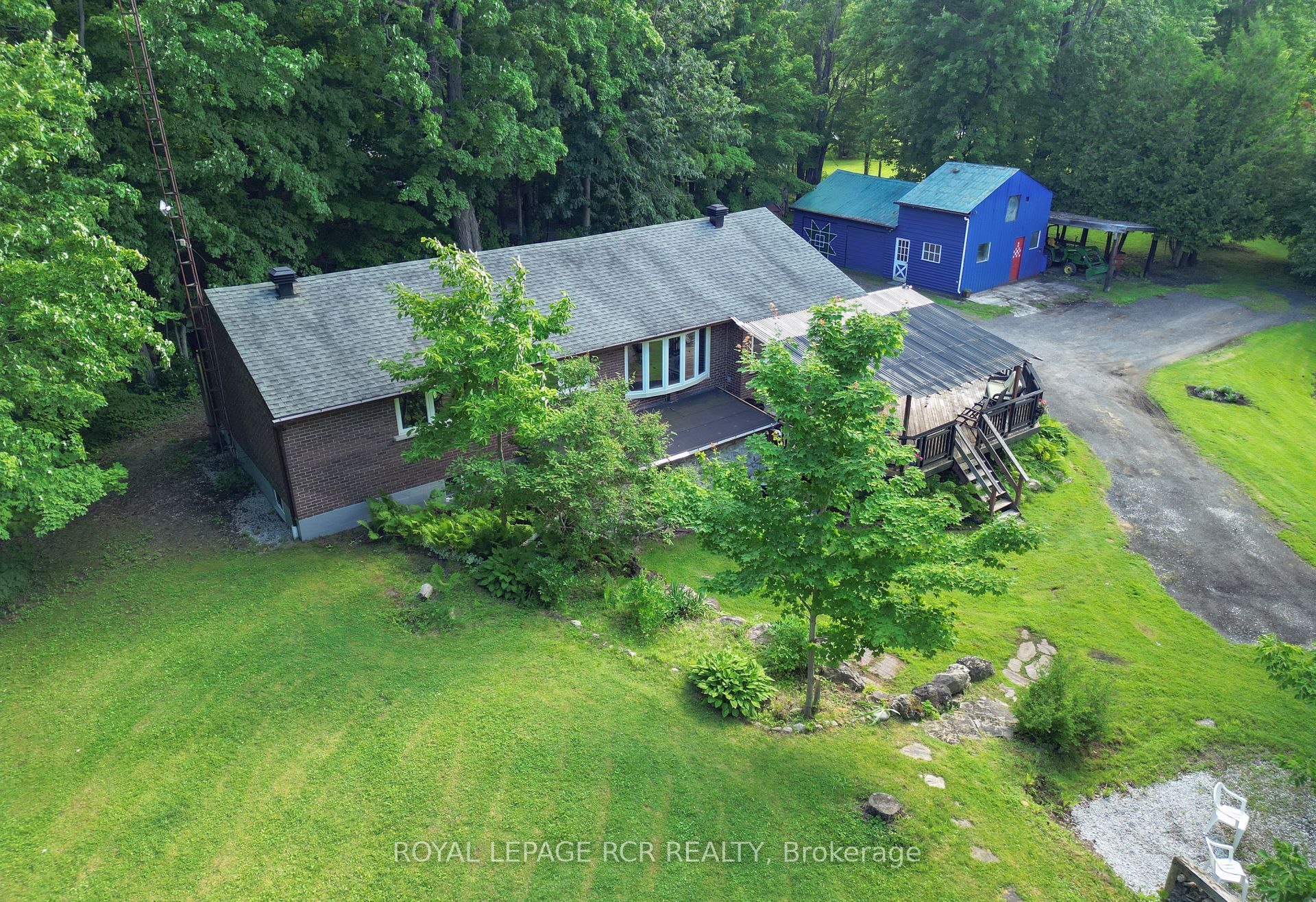 14007 Fifth Line Property Photo 36