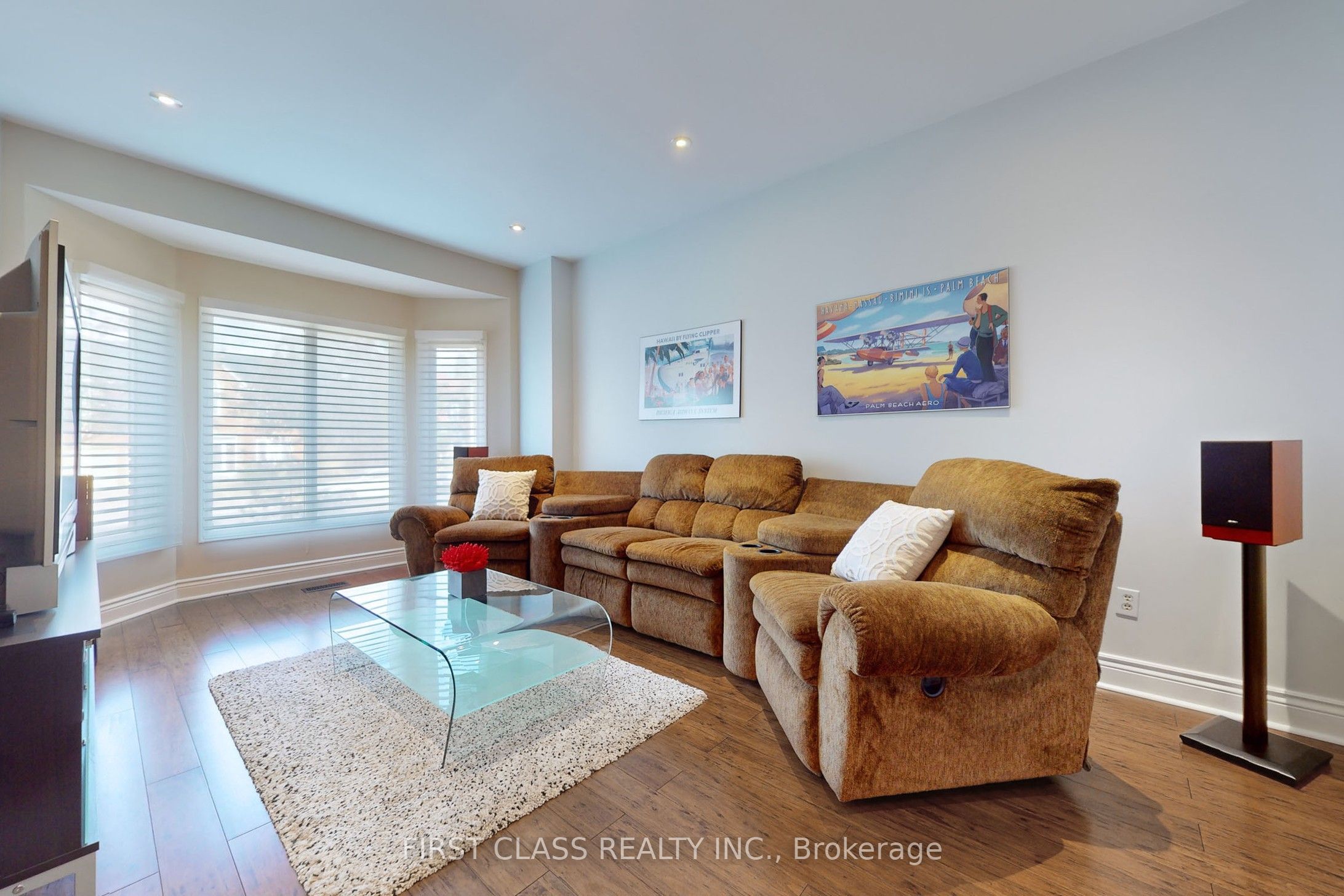 7 Kenpark Avenue Property Photo 3