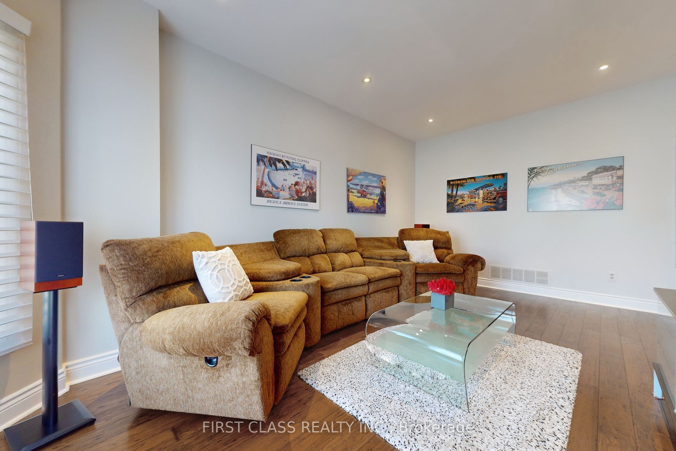 7 Kenpark Avenue Property Photo 4