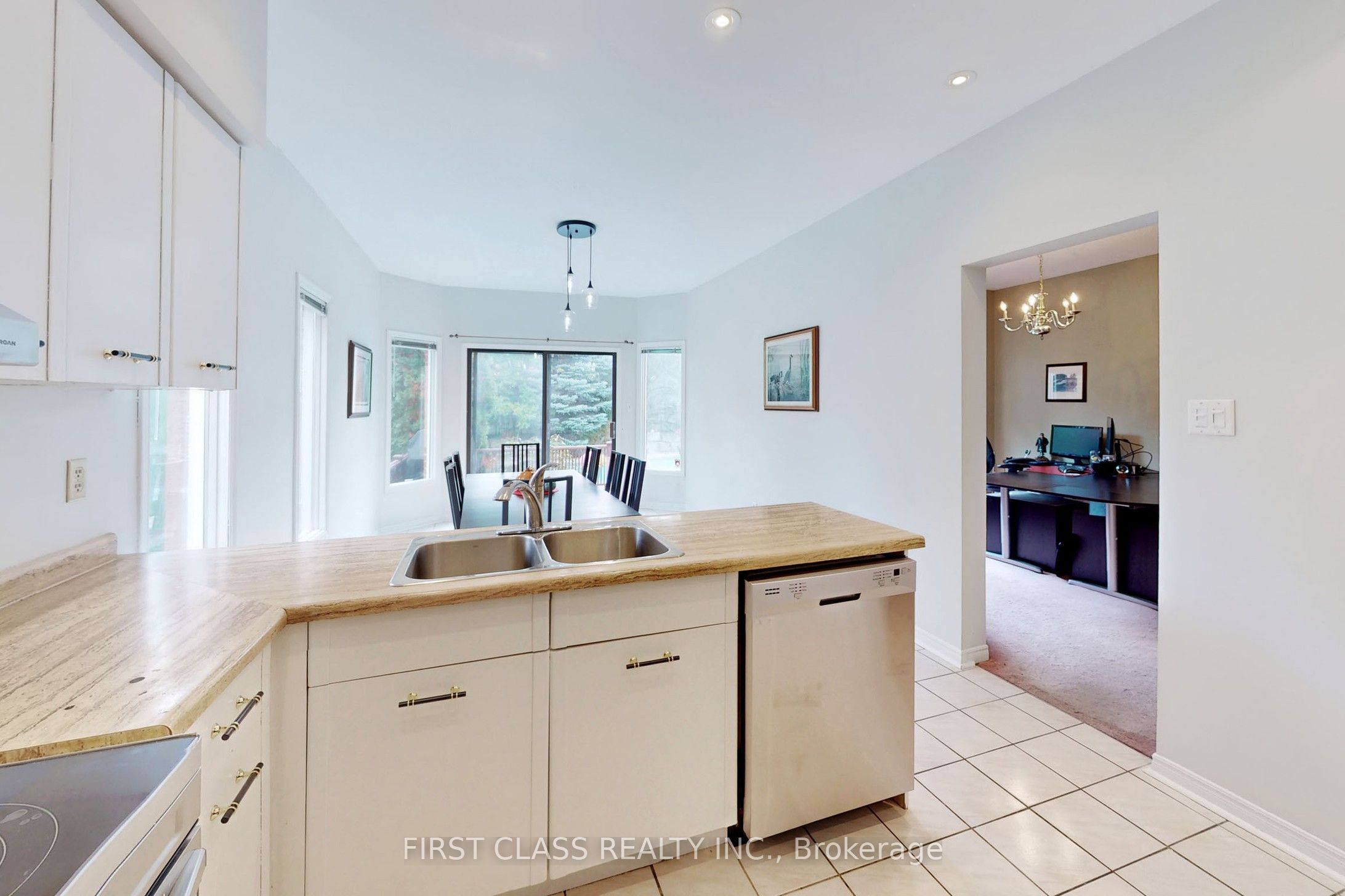 7 Kenpark Avenue Property Photo 11