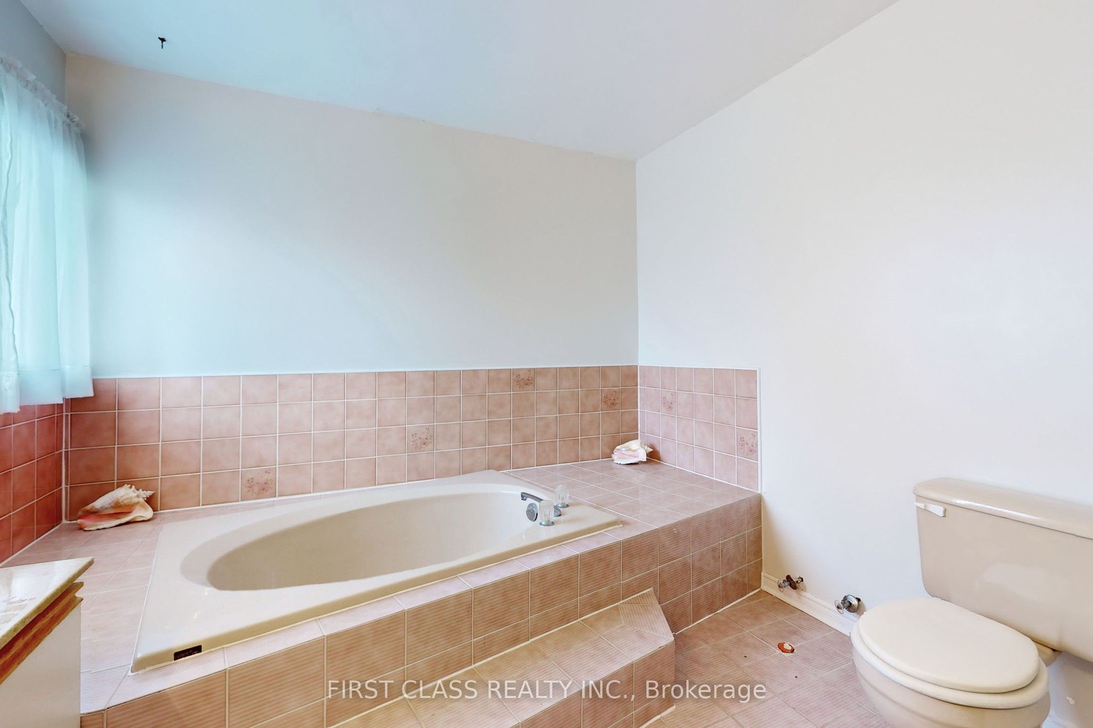7 Kenpark Avenue Property Photo 21