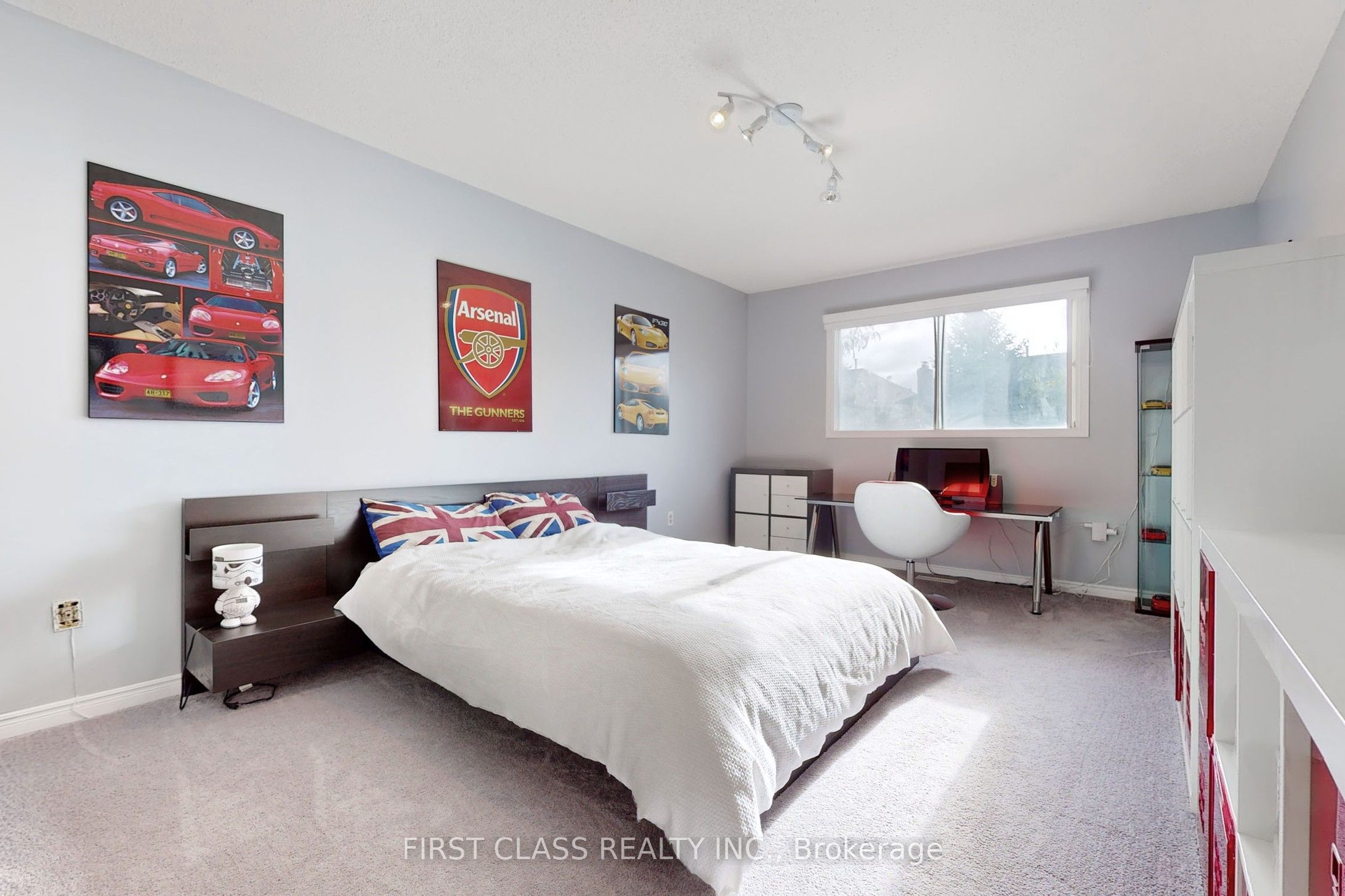 7 Kenpark Avenue Property Photo 24