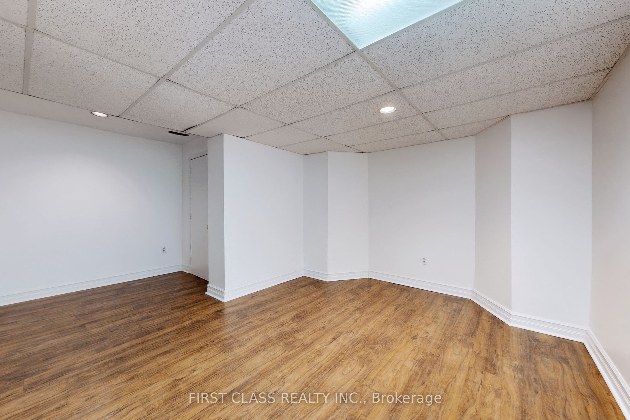 7 Kenpark Avenue Property Photo 39