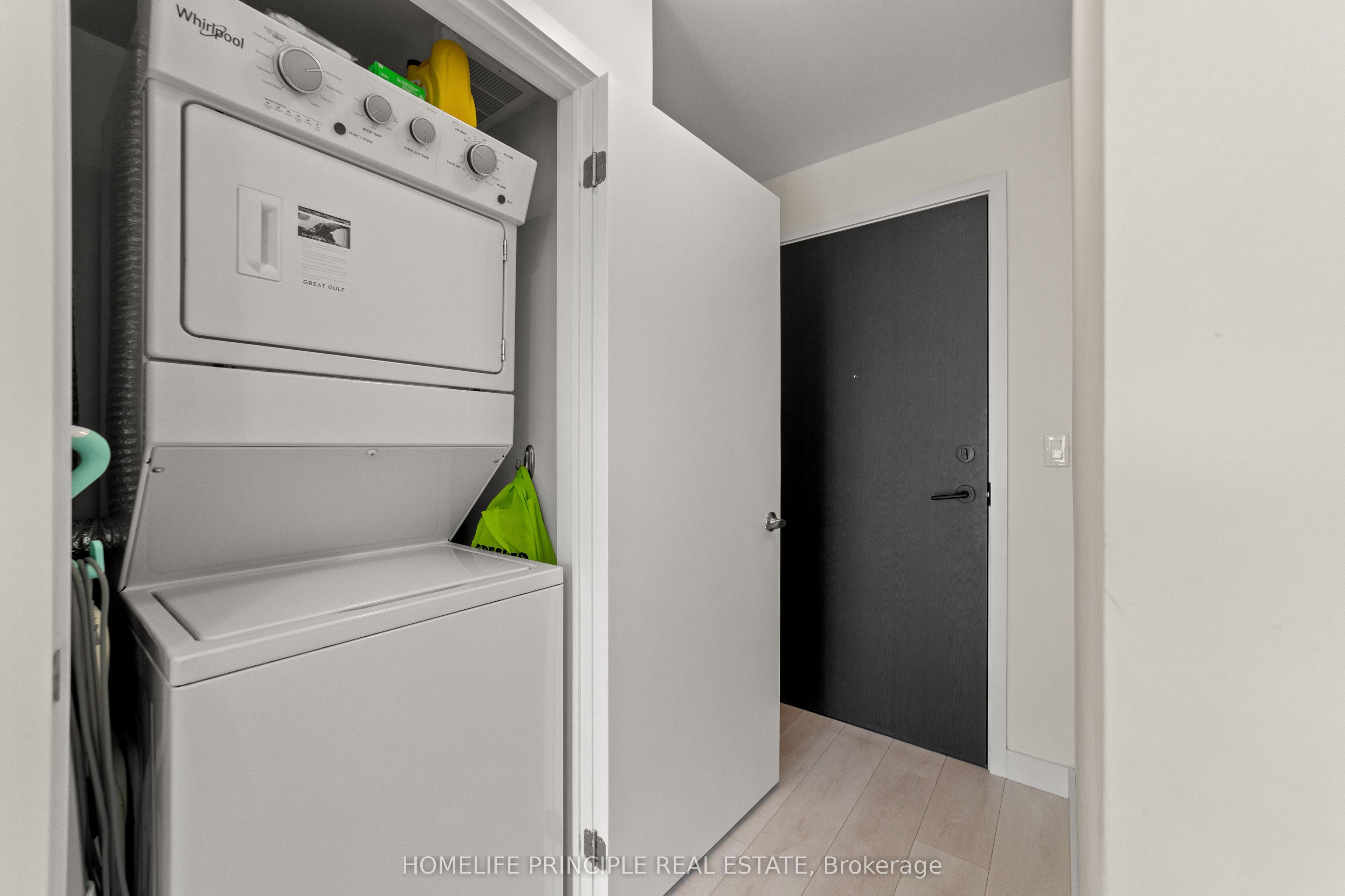 210 Sabina Drive 305 Property Photo 10
