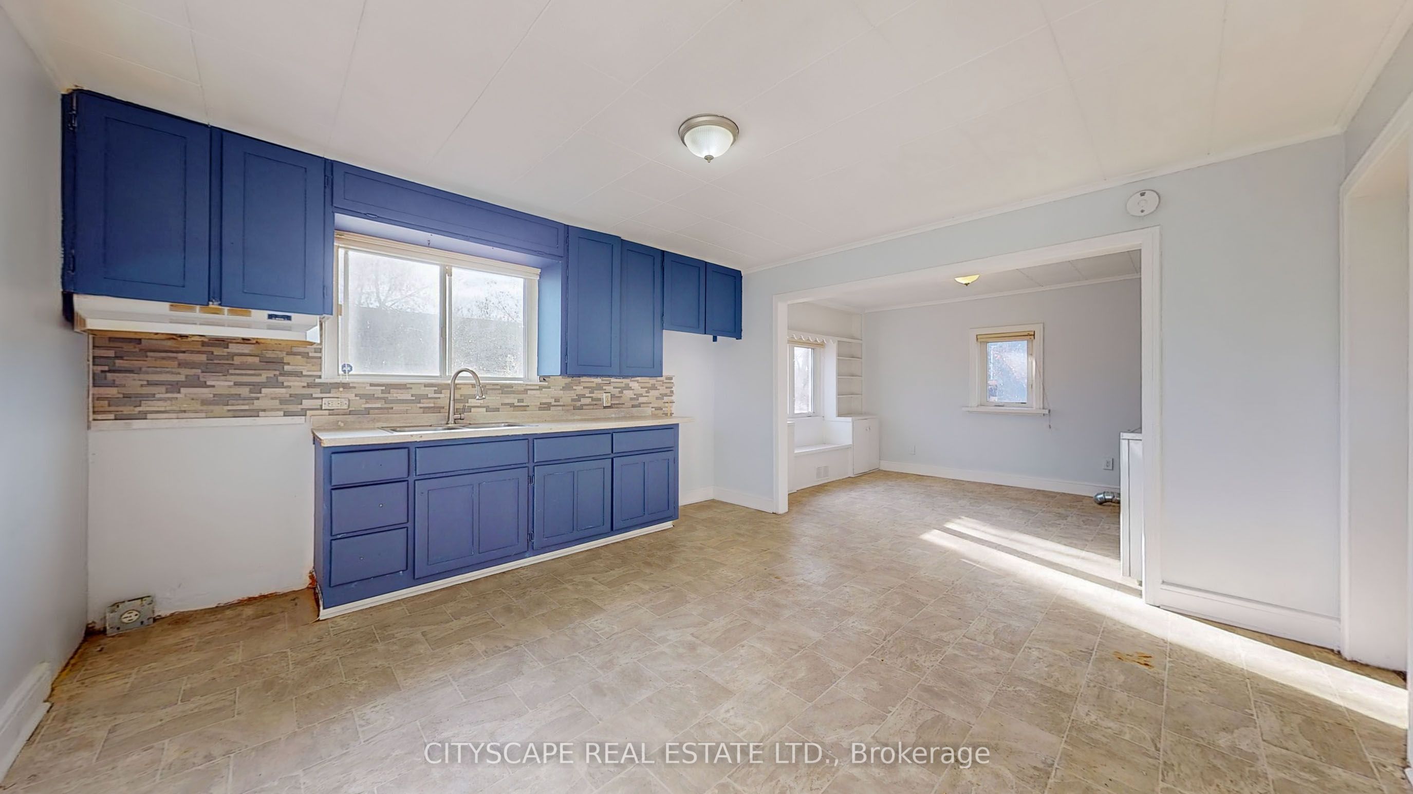 39 Woodward Avenue Property Photo 10