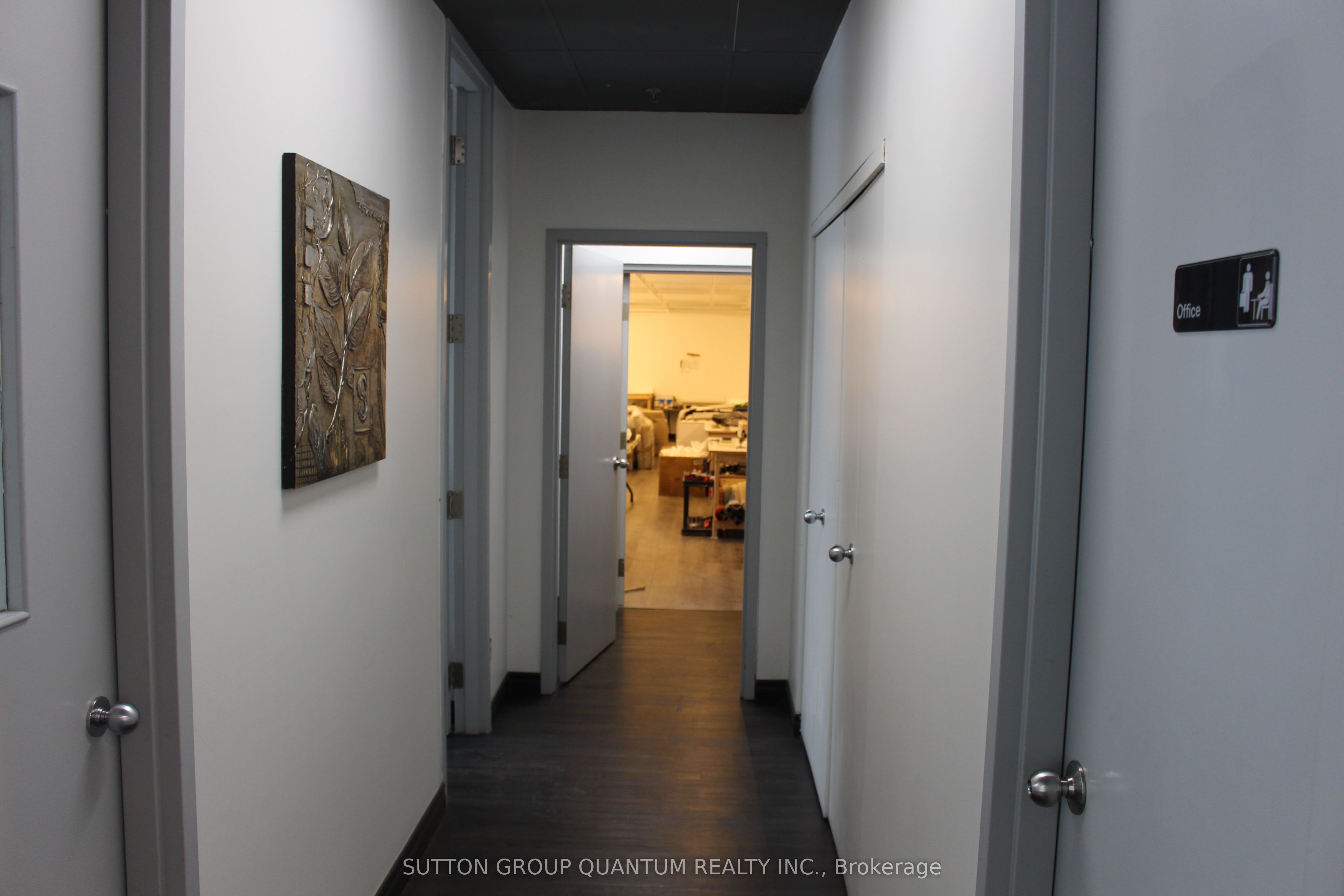2239 Winston Park Drive Property Photo 13