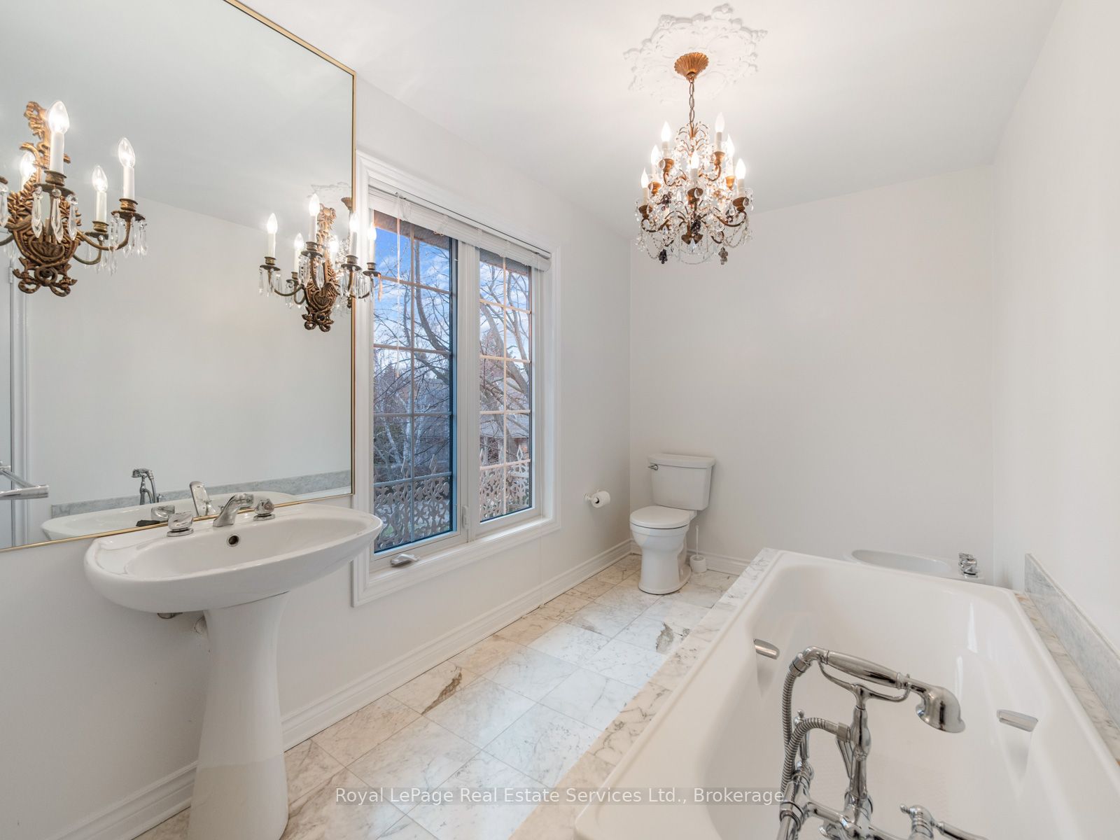 3286 Shelburne Place Property Photo 33