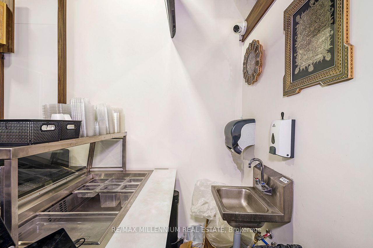 3700 Eglinton Avenue #62 Property Photo 25