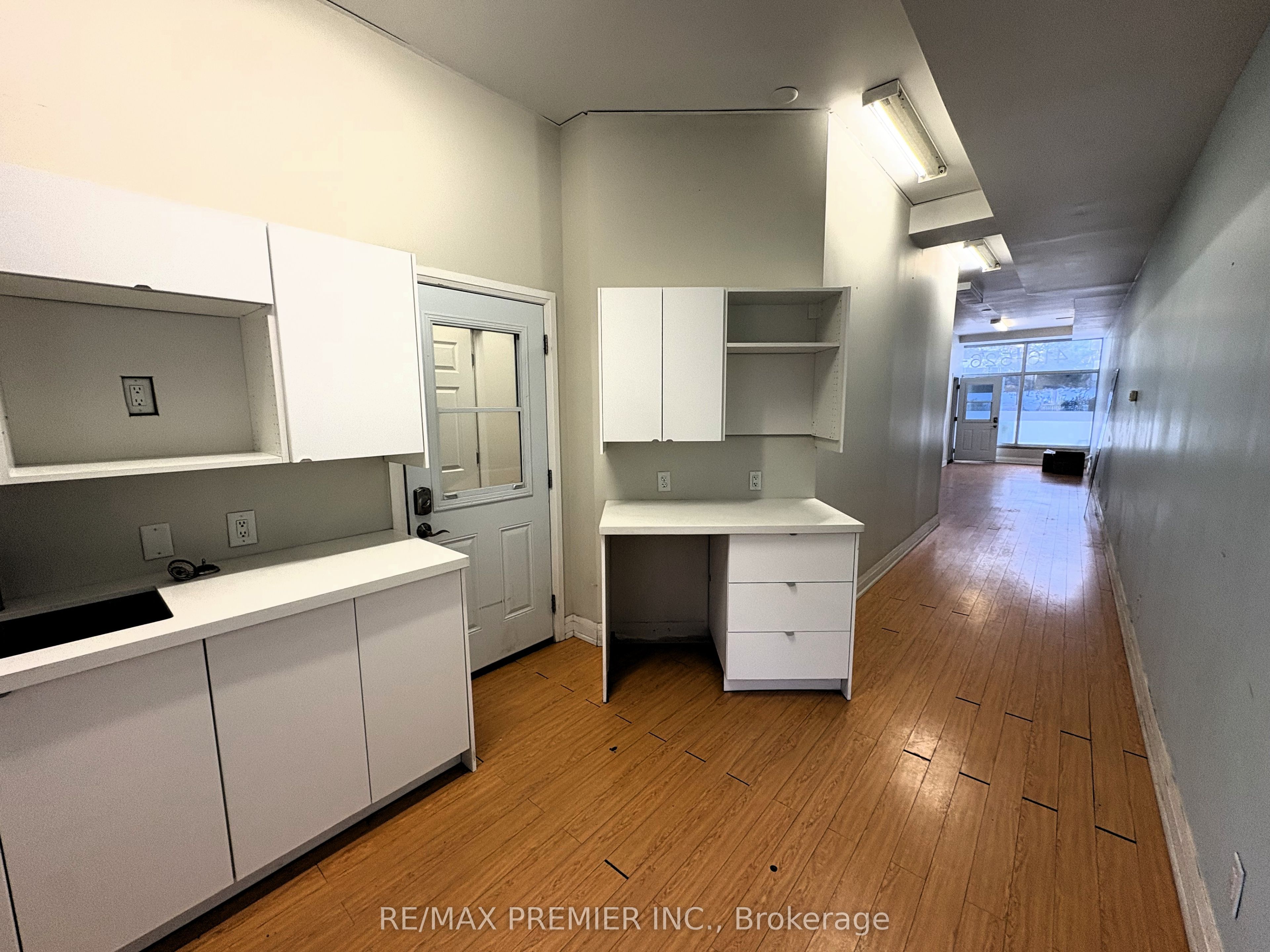 269 Scarlett Road Property Photo 6