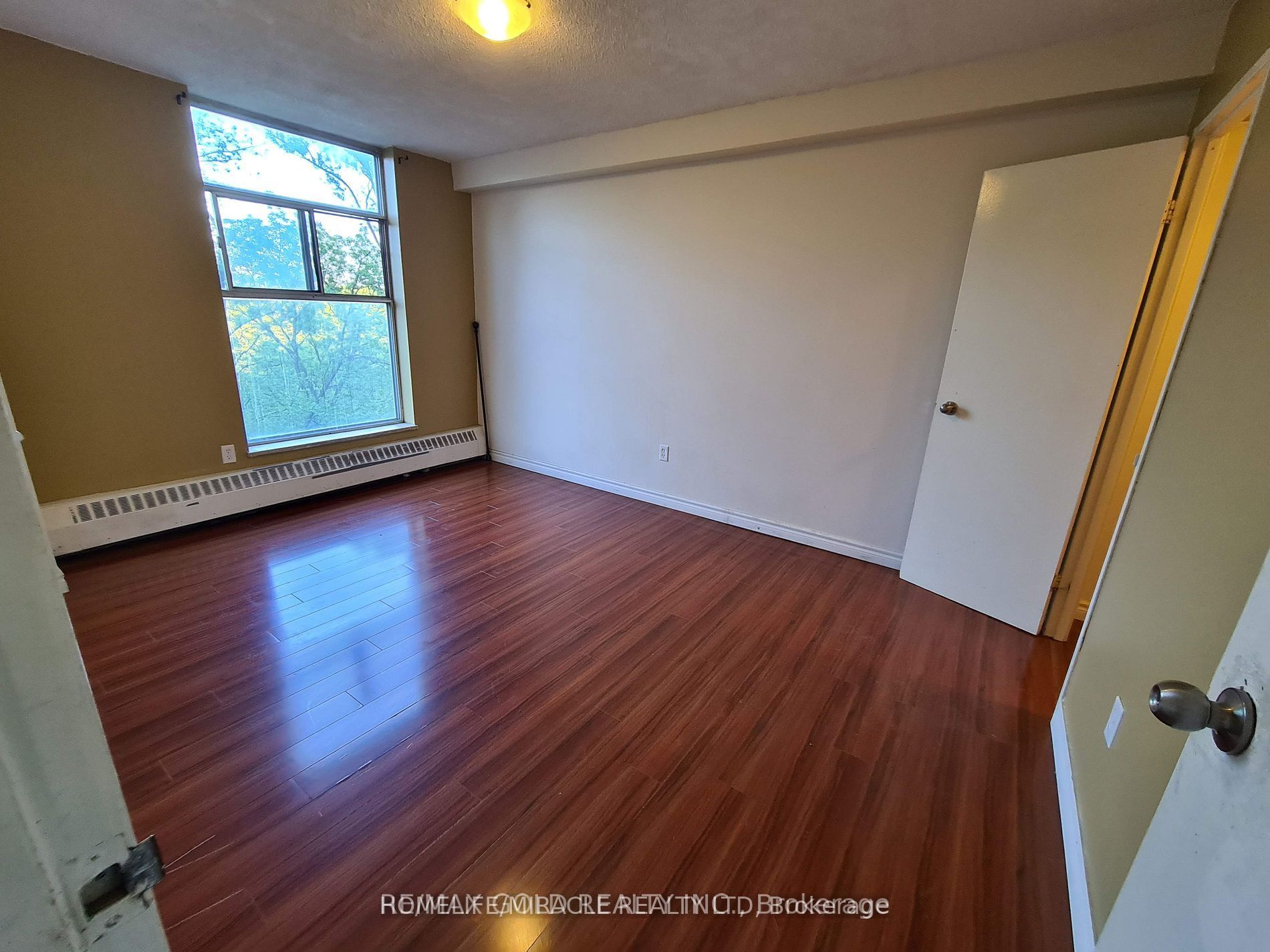 335 Driftwood Avenue 405 Property Photo 8