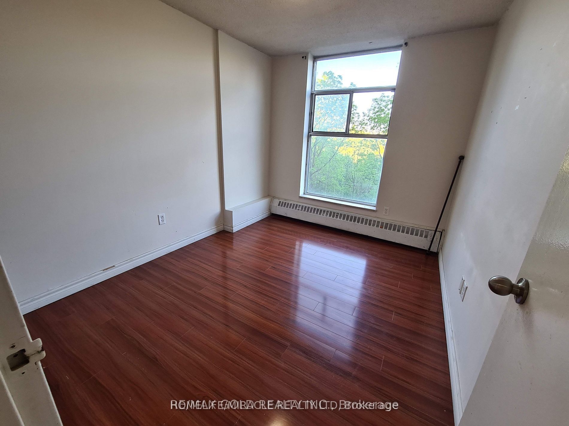 335 Driftwood Avenue 405 Property Photo 10
