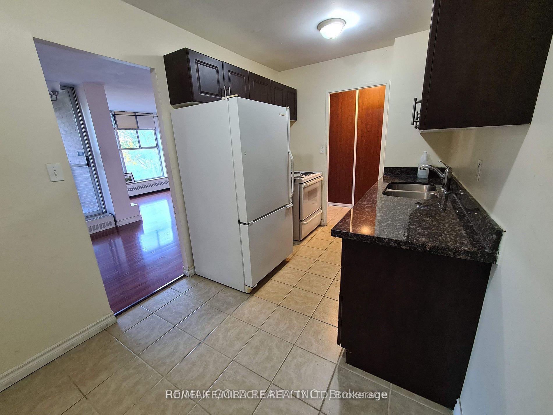 335 Driftwood Avenue 405 Property Photo 13