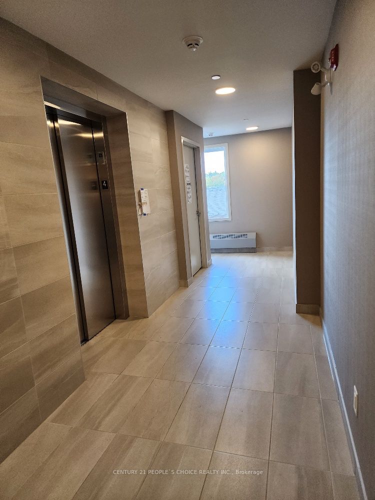 58 Sky Harbour Drive 414 Property Photo 3