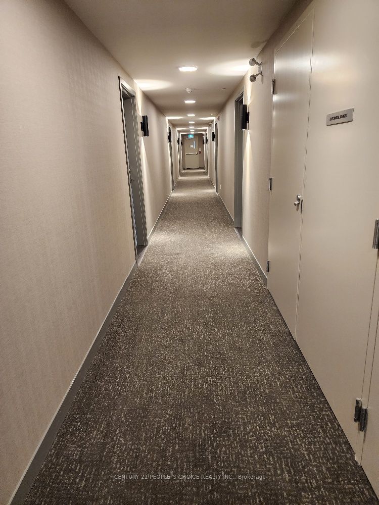 58 Sky Harbour Drive 414 Property Photo 4