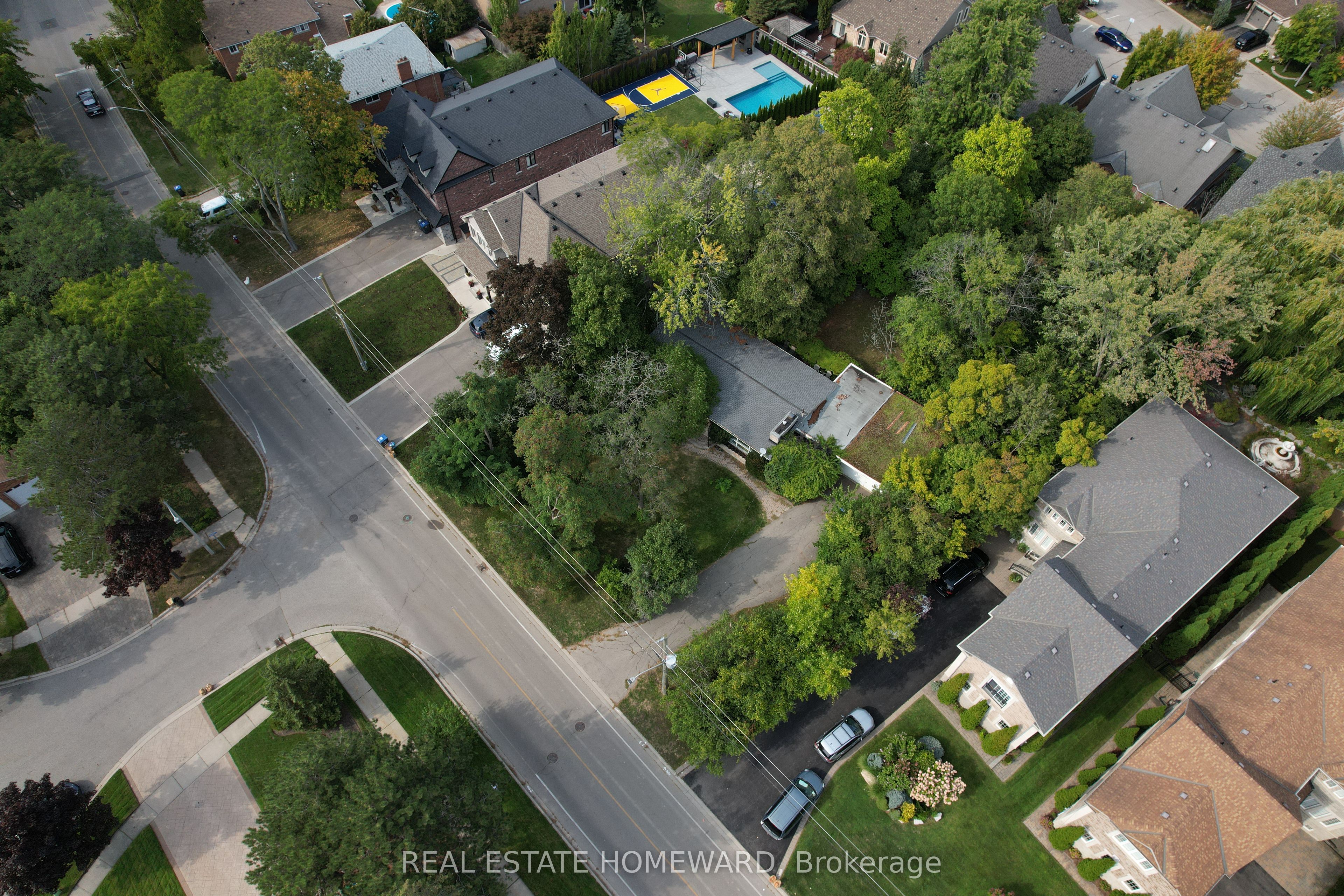 2441 Old Carriage Road Property Photo 7
