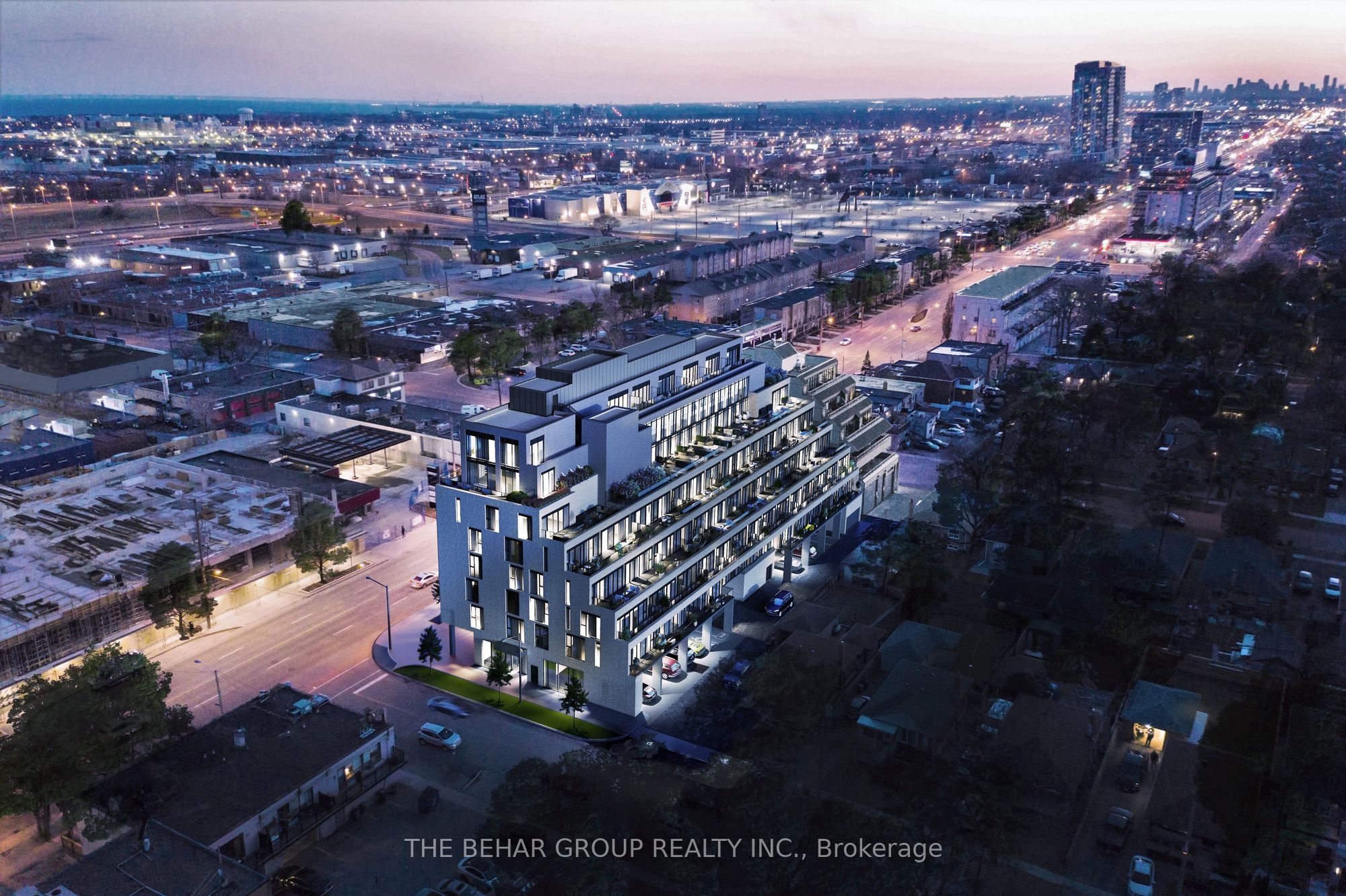 880 The Queensway 2 Property Photo 2