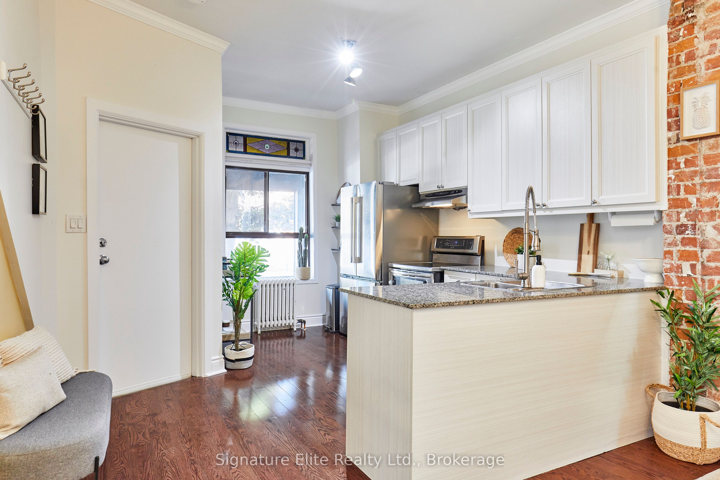 340 Pacific Avenue Property Photo 2
