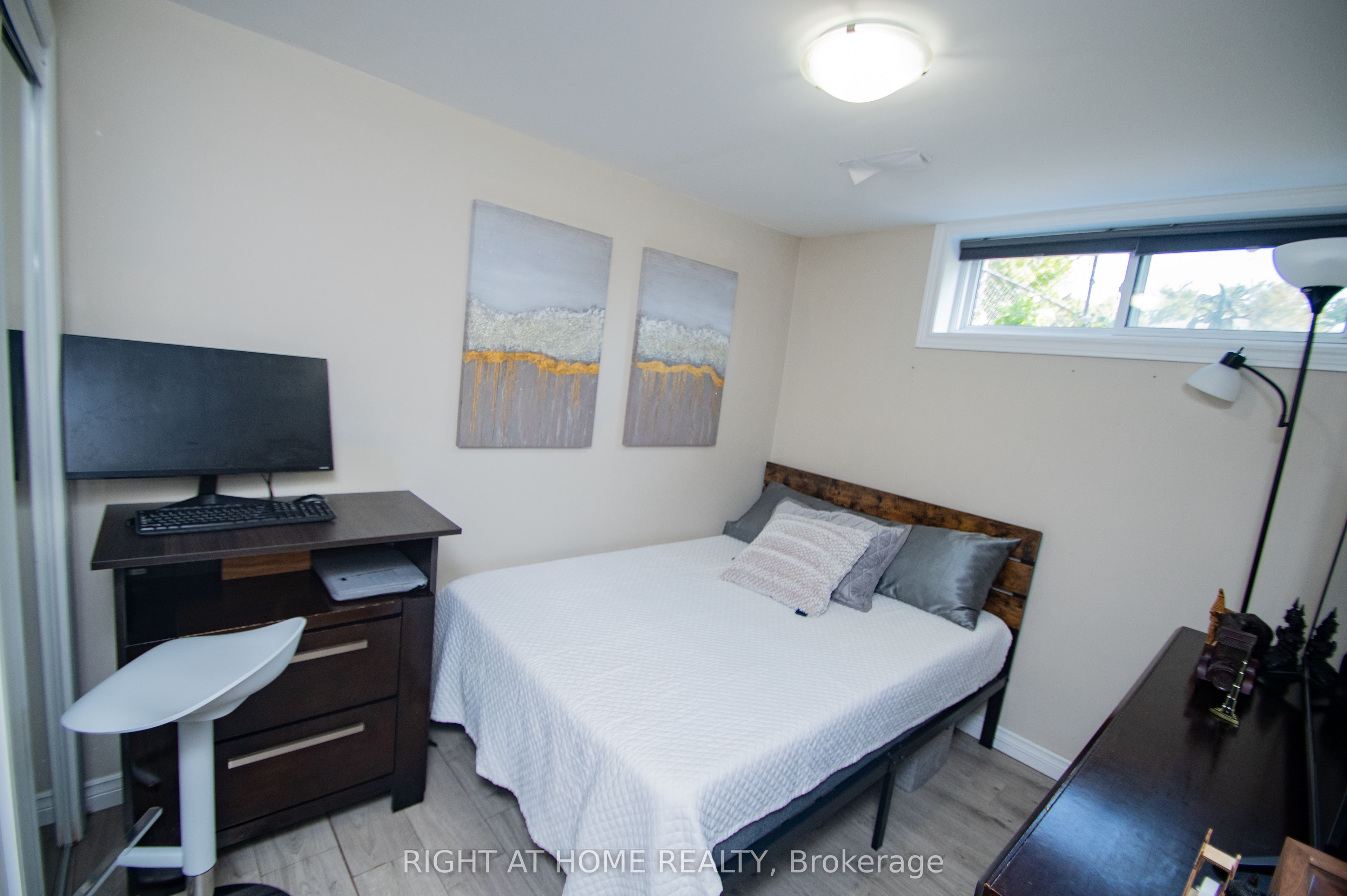 65 Bridgenorth Crescent Property Photo 25