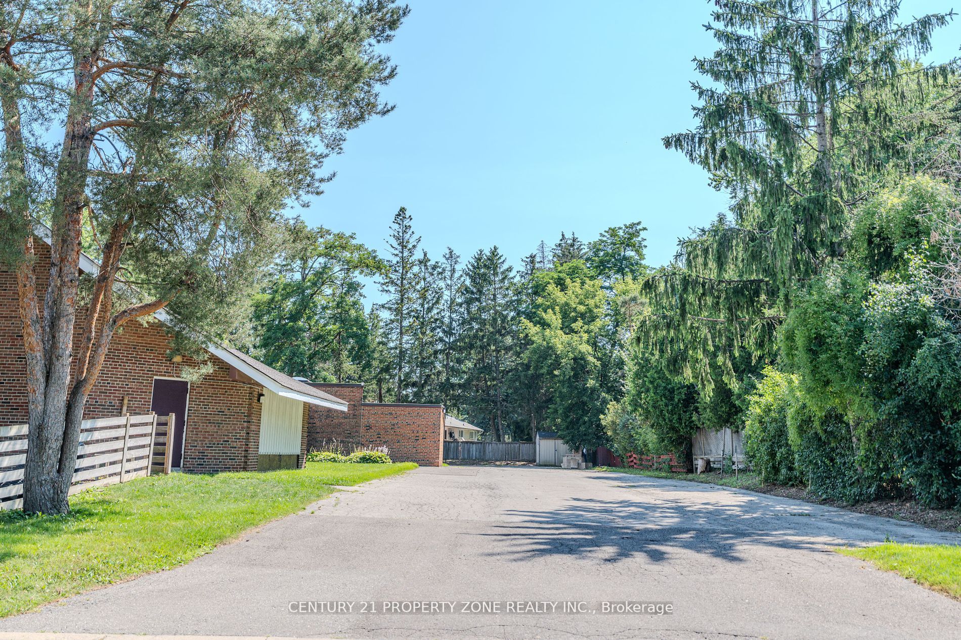 1261 North Sherdian Way Property Photo 31