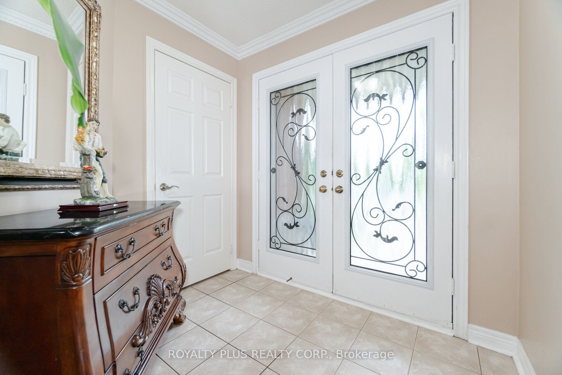 116 Frank Johnston Road Property Photo 6