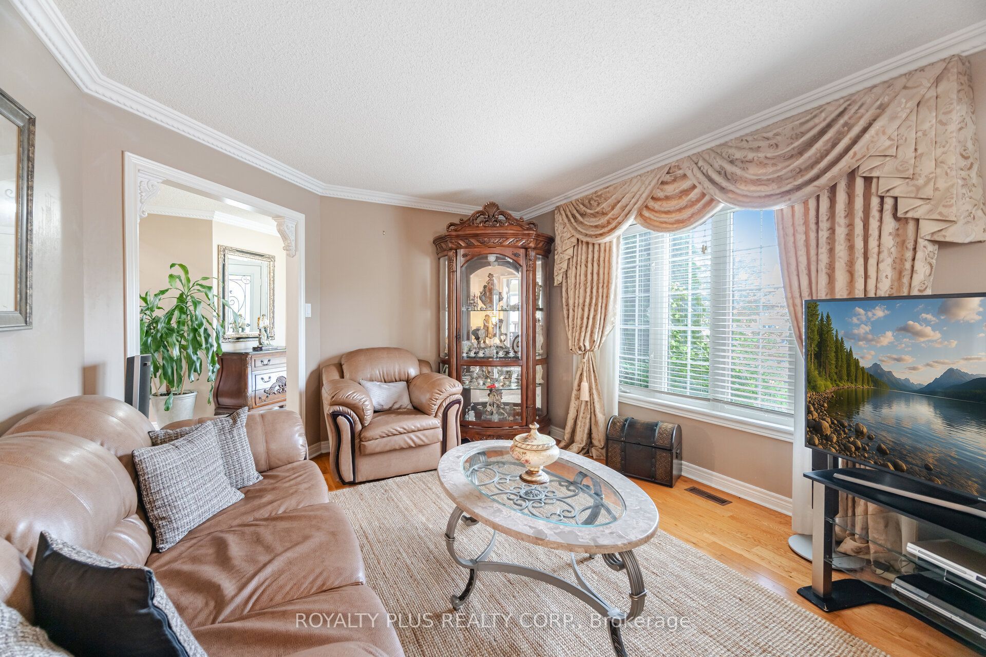 116 Frank Johnston Road Property Photo 8