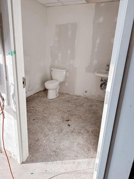 150 First Street R115 Property Photo 5