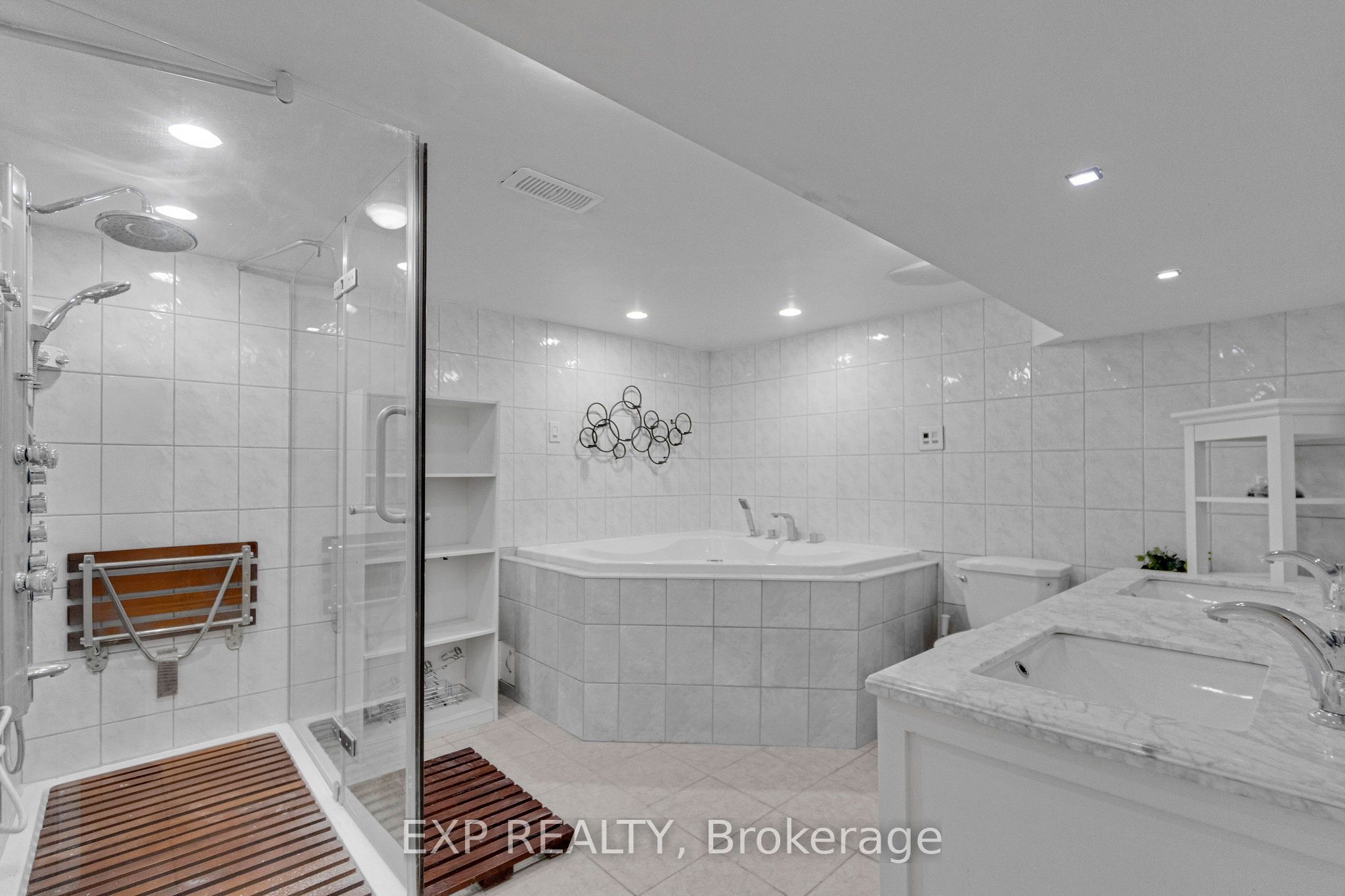 1331 St. James Avenue Property Photo 43