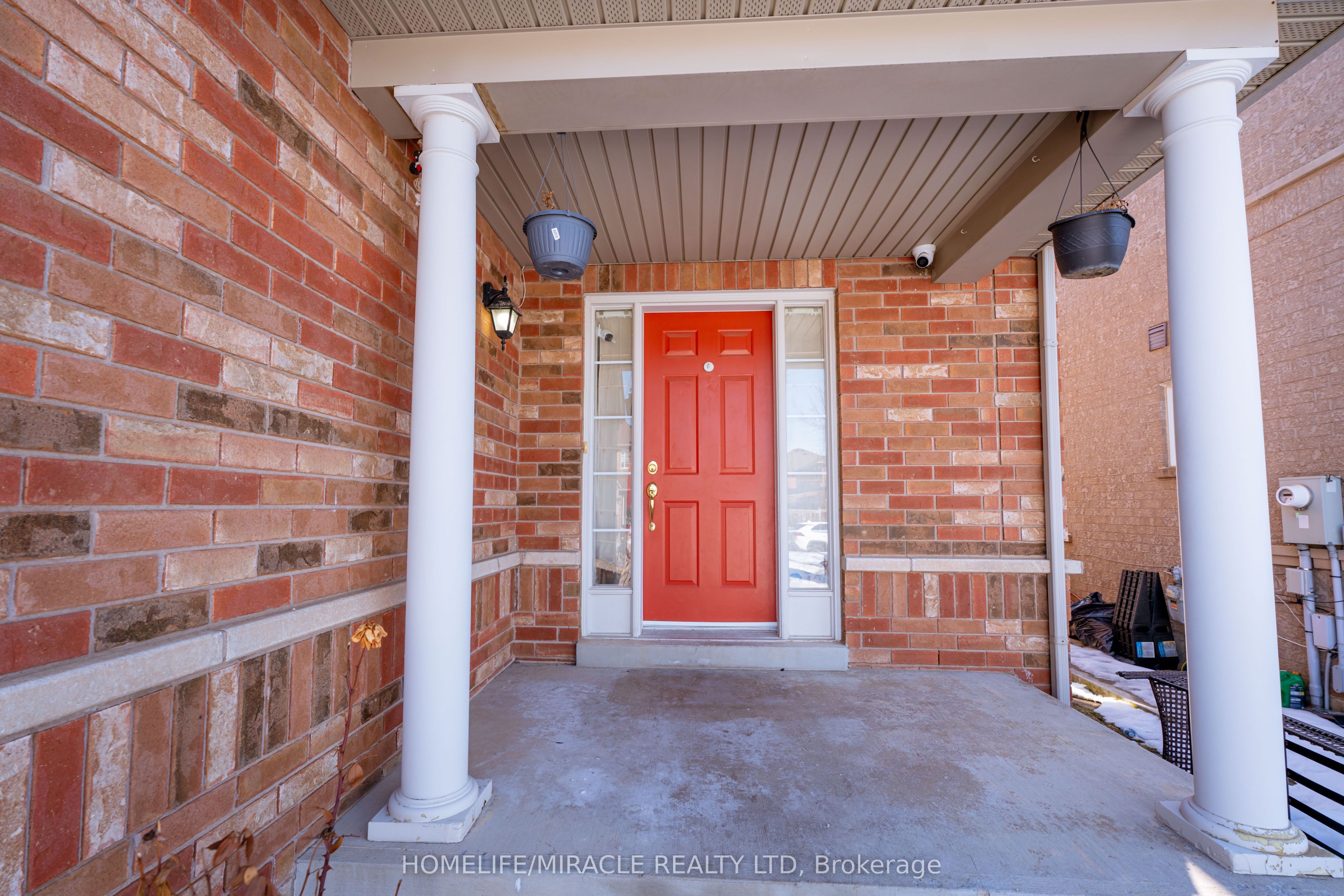 16 Dunure Crescent Property Photo 5