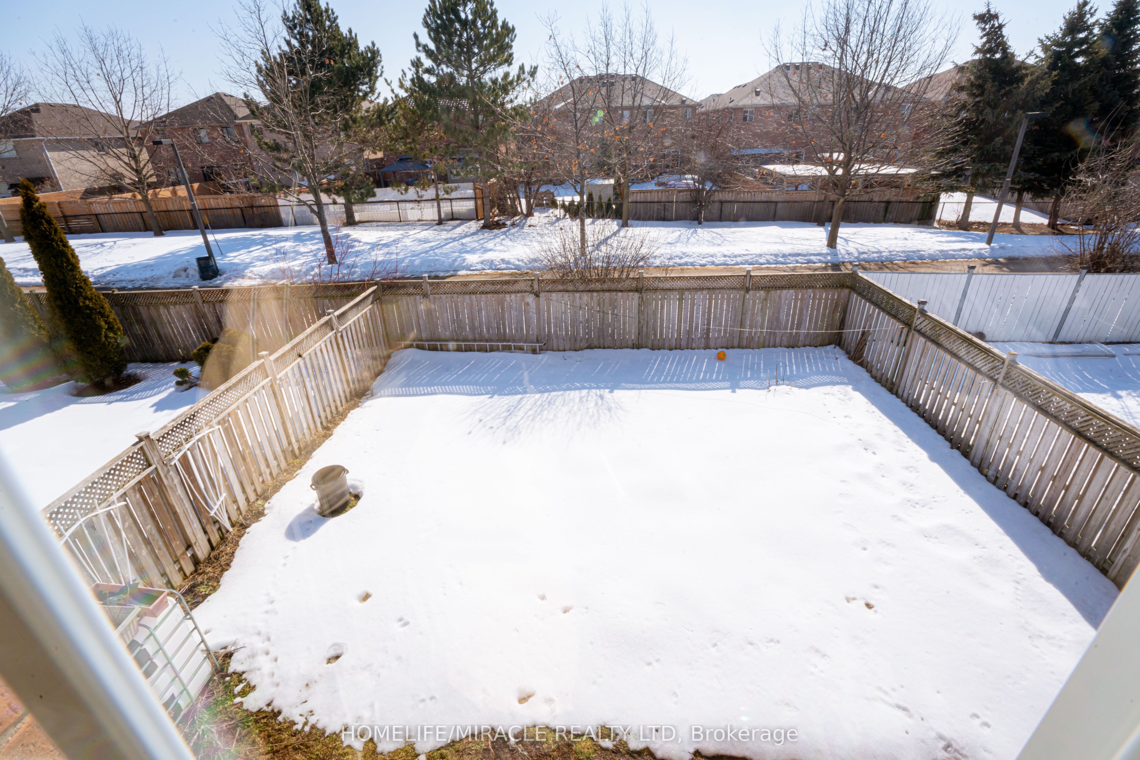 16 Dunure Crescent Property Photo 6