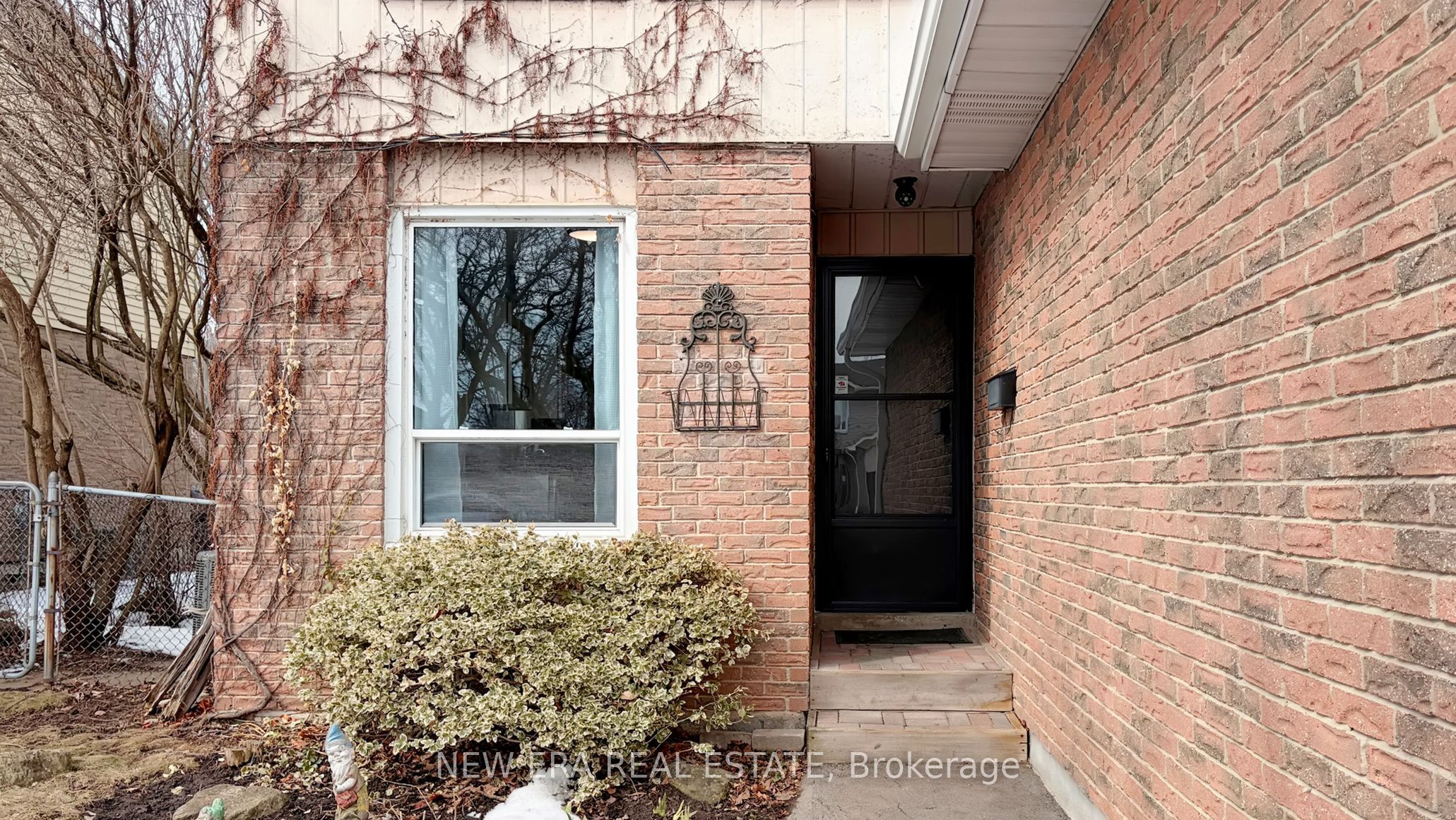 3103 Autumn Hill Crescent Property Photo 6