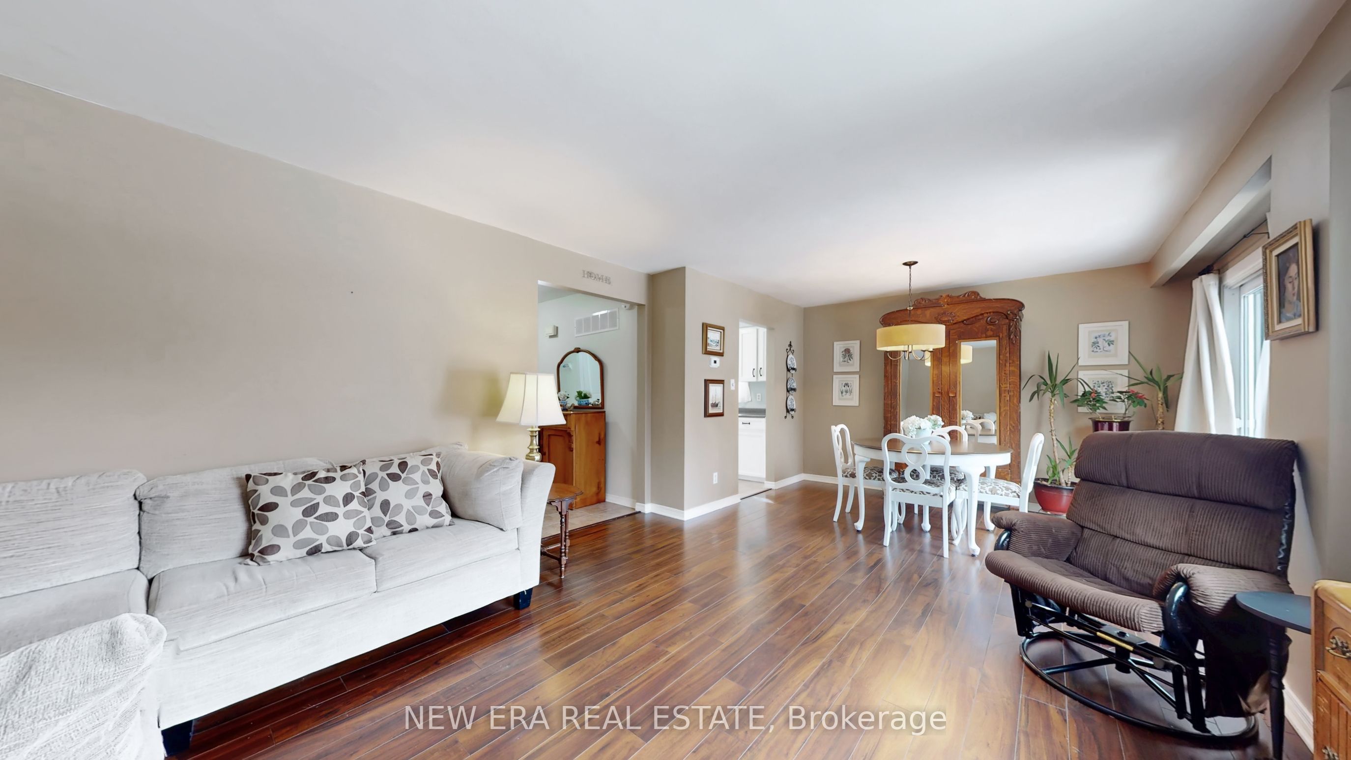 3103 Autumn Hill Crescent Property Photo 15