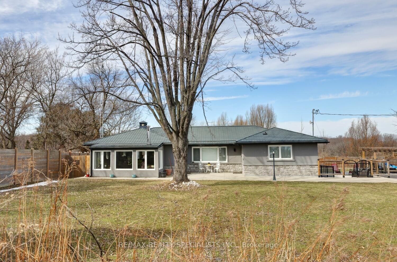 1181 Lower Base Line E Property Photo 6