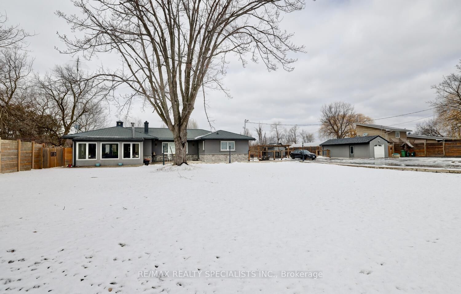 1181 Lower Base Line E Property Photo 8