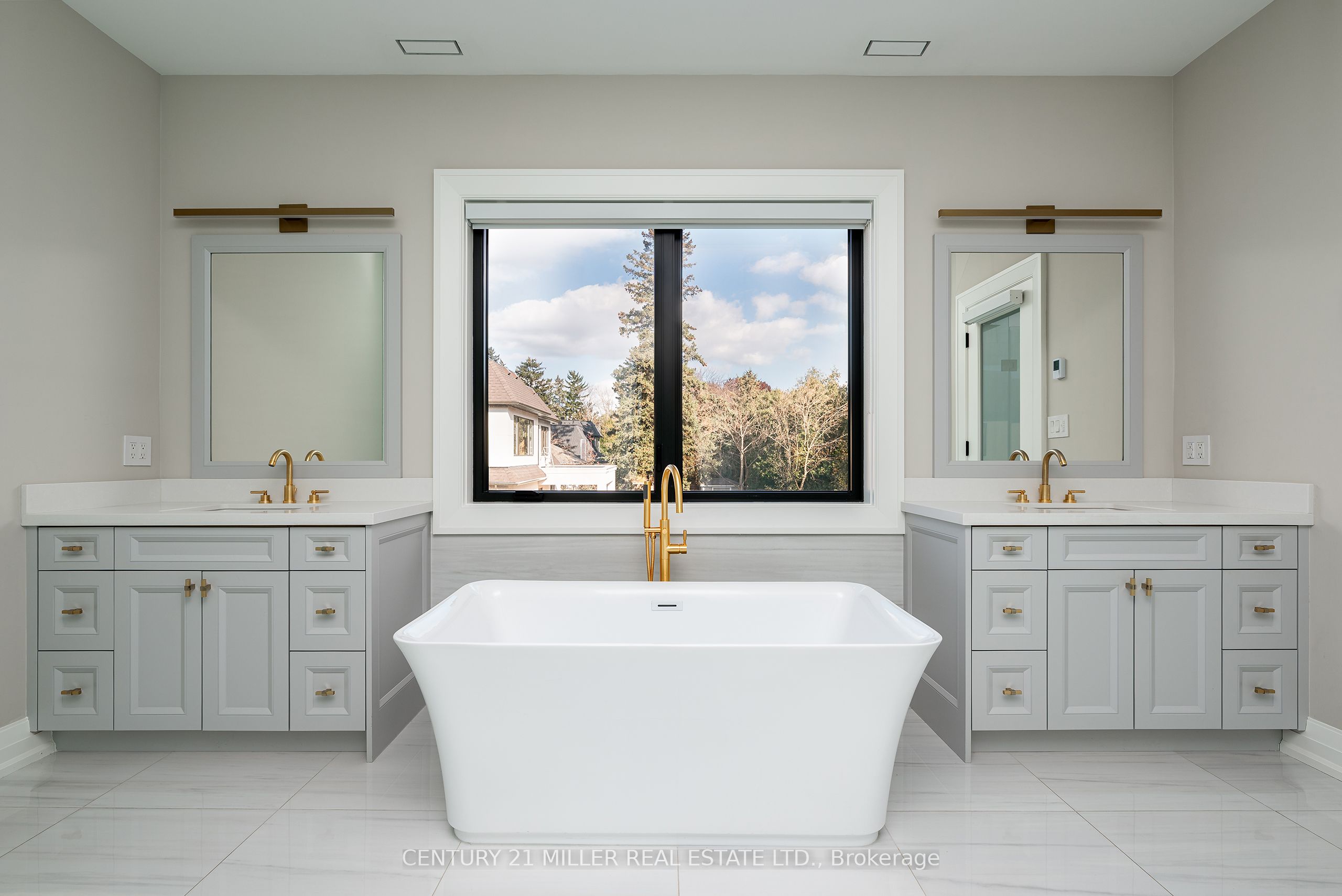 481 Chartwell Road Property Photo 23